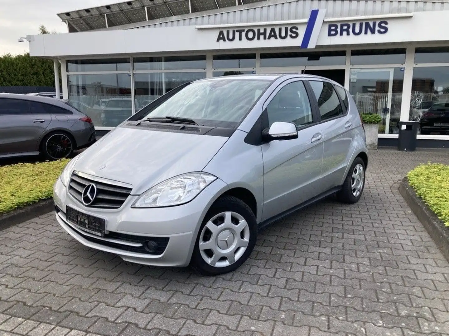 Mercedes-Benz A 160 CDI CLASSIC, Automatik, Klima, AHK abn, Argent - 1