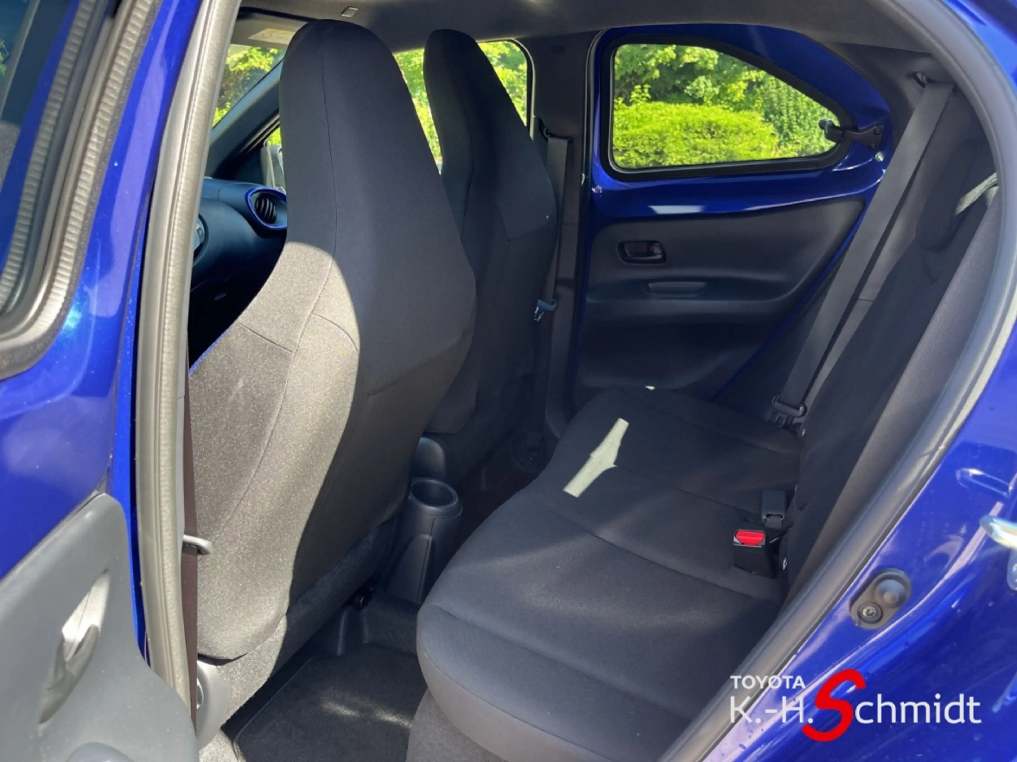 Toyota Aygo X 1,0 l Teamplayer CVT — photo 11
