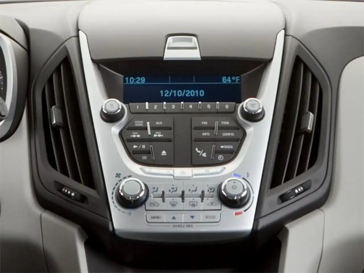 Chevrolet Equinox photo Chevrolet Equinox