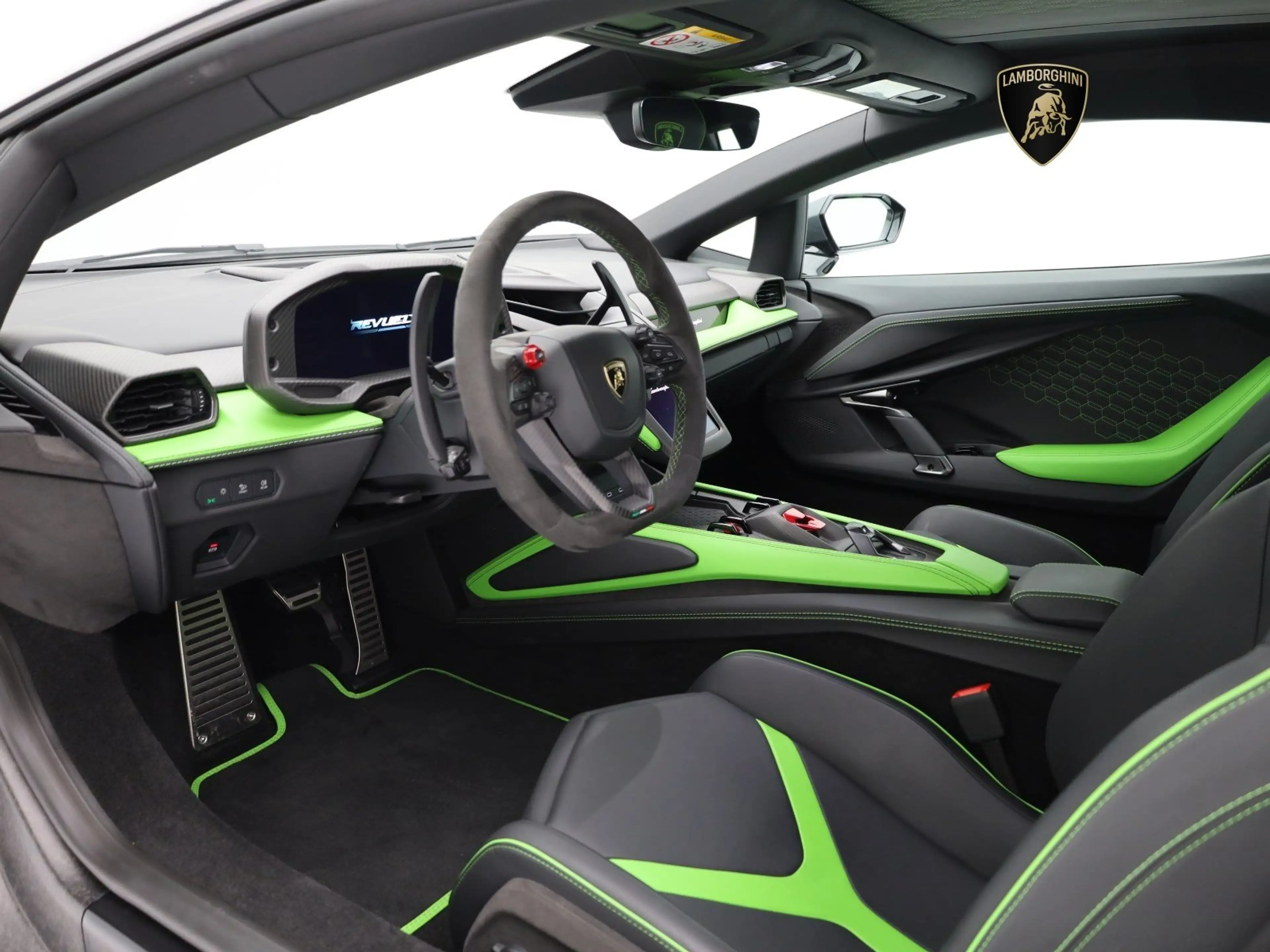 Lamborghini Revuelto I Lamborghini Hamburg — photo 10