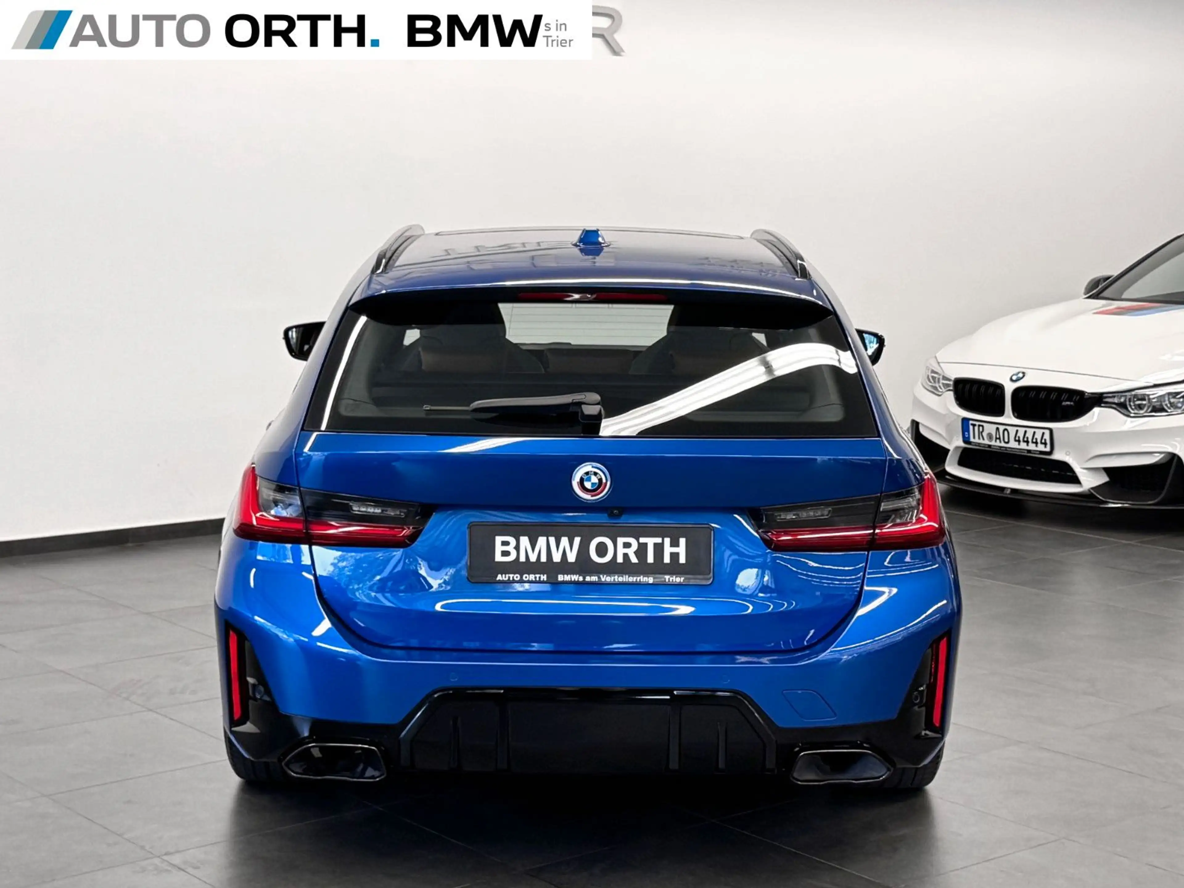 BMW 340 xDrive Touring LC-PROF HUD PANO ACC 360° — photo 8