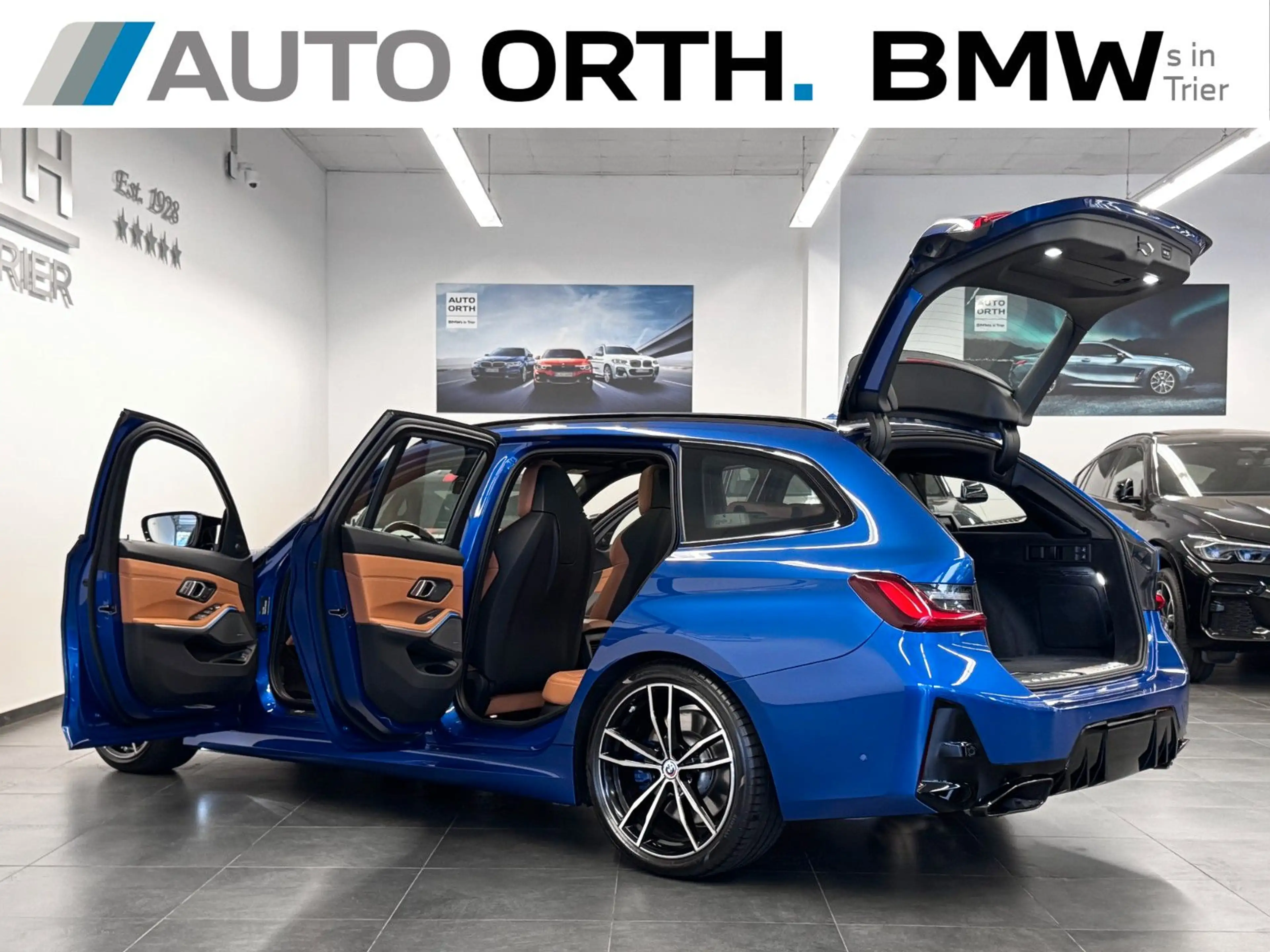 BMW 340 xDrive Touring LC-PROF HUD PANO ACC 360° — photo 9