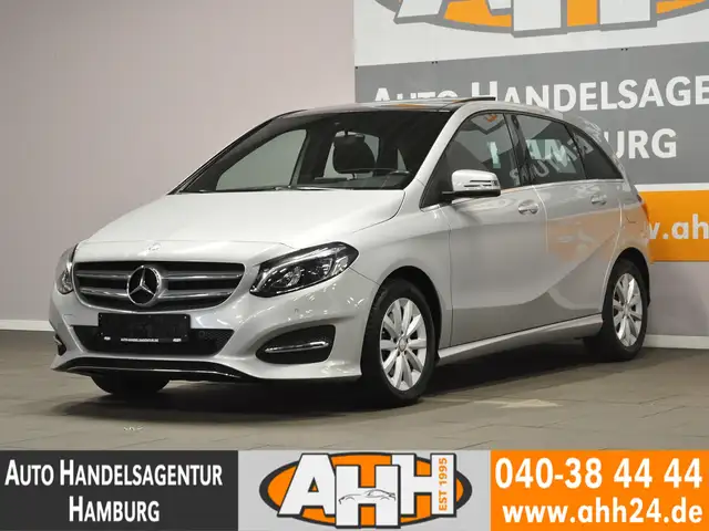 Mercedes-Benz B 180 STYLE NAV|KAM|PANO|AHK|LED|TEMP|SITZH|2H!
