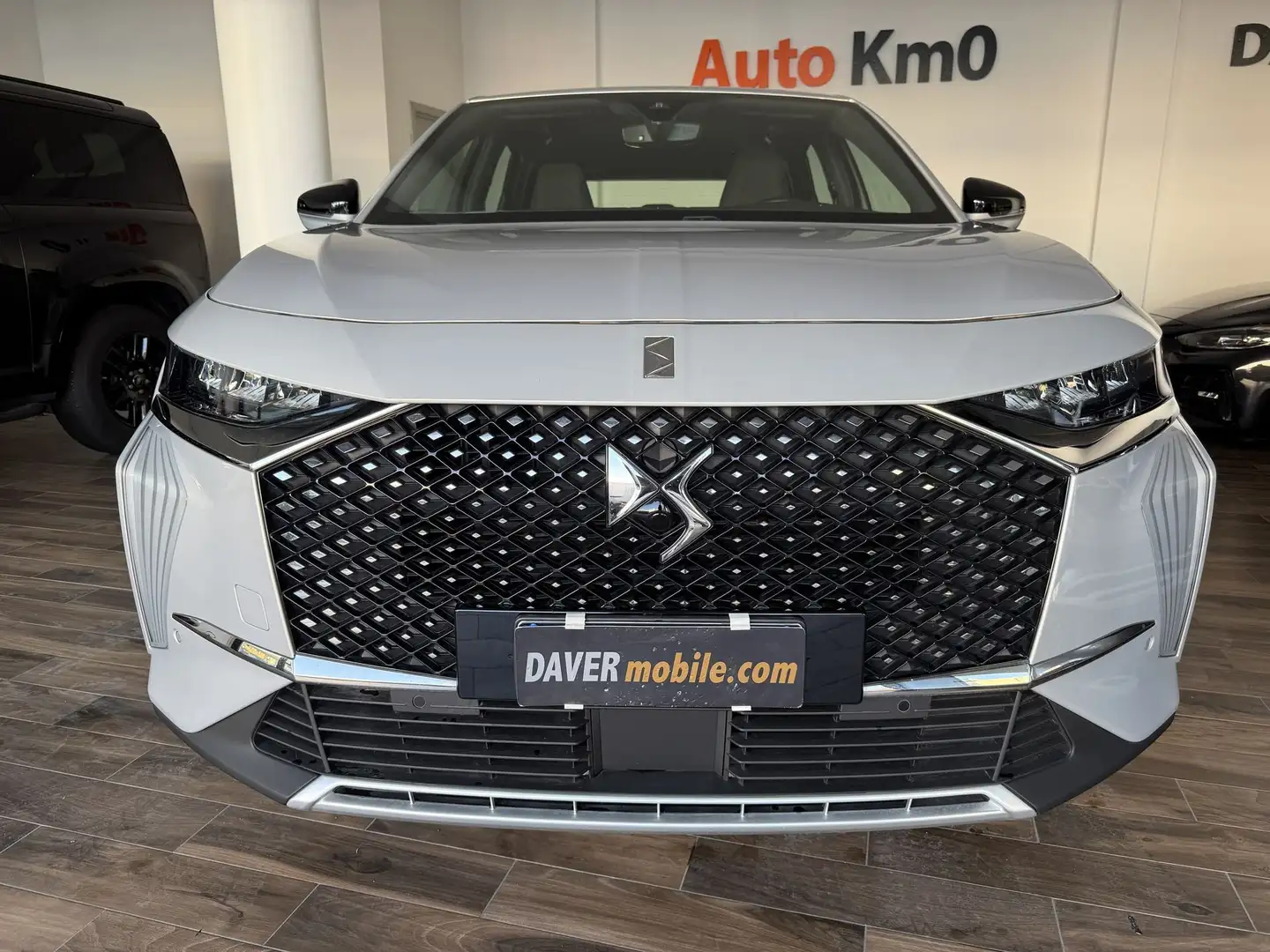 DS Automobiles DS 7 Crossback DS 7 BlueHDi CrossBack 130 aut. Bastille Business Bianco - 2