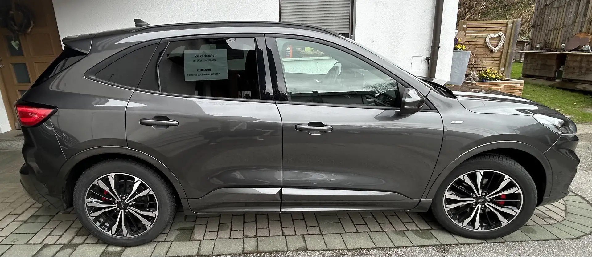 Ford Kuga 2,5 Duratec FHEV AWD ST-Line X Aut. - 2