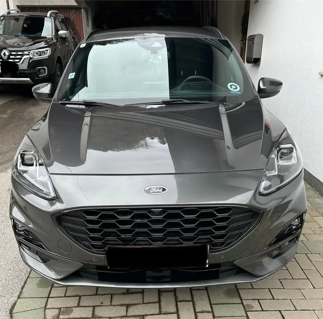 Ford Kuga 2,5 Duratec FHEV AWD ST-Line X Aut. - 1