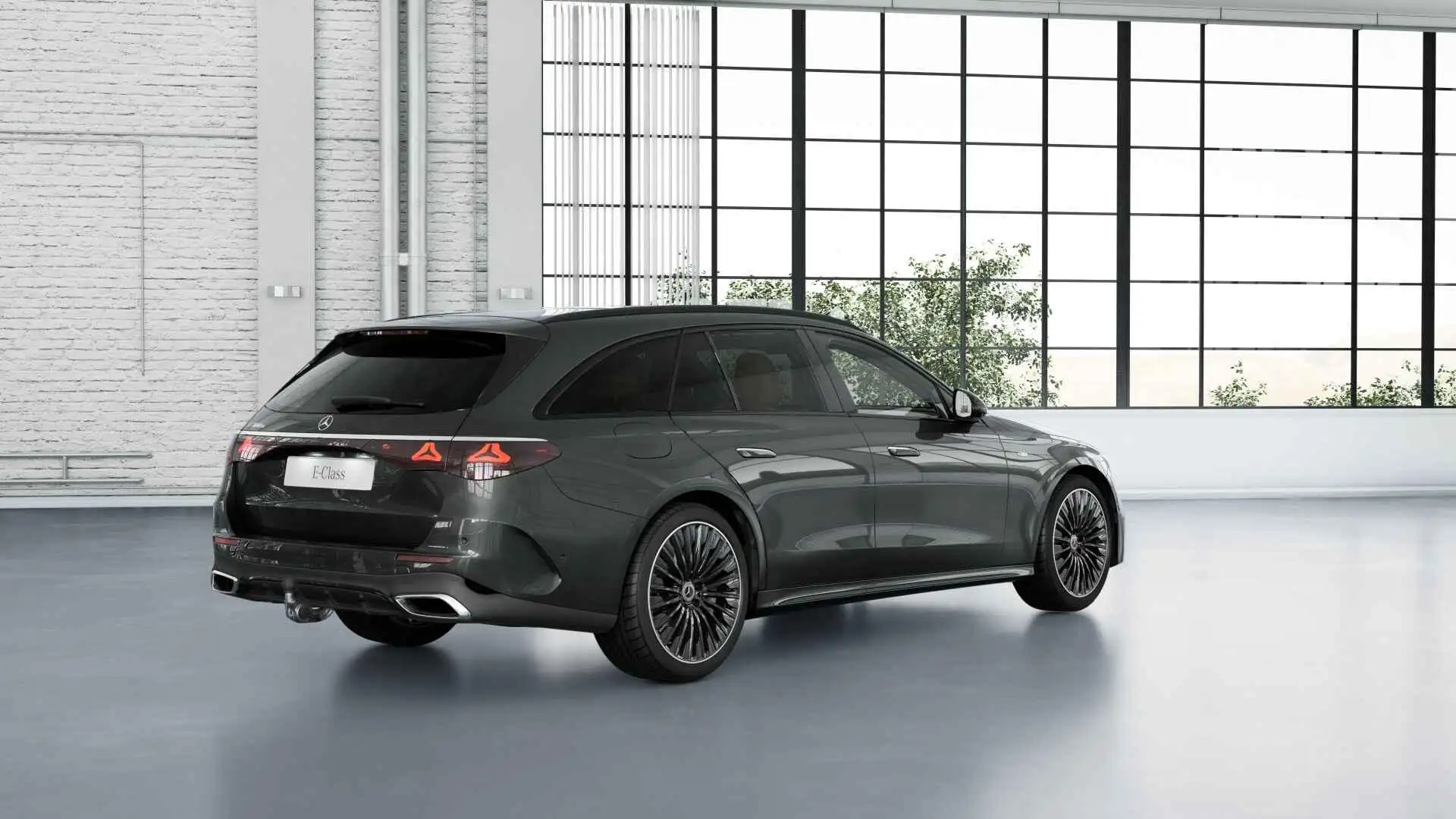 Mercedes-Benz E 300 Estate e AMG Line | Superscreen | Head up display Grijs - 2