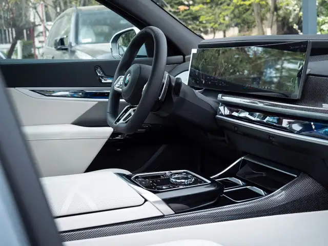 BMW M view 15