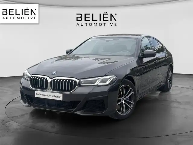 BMW 545 Berline