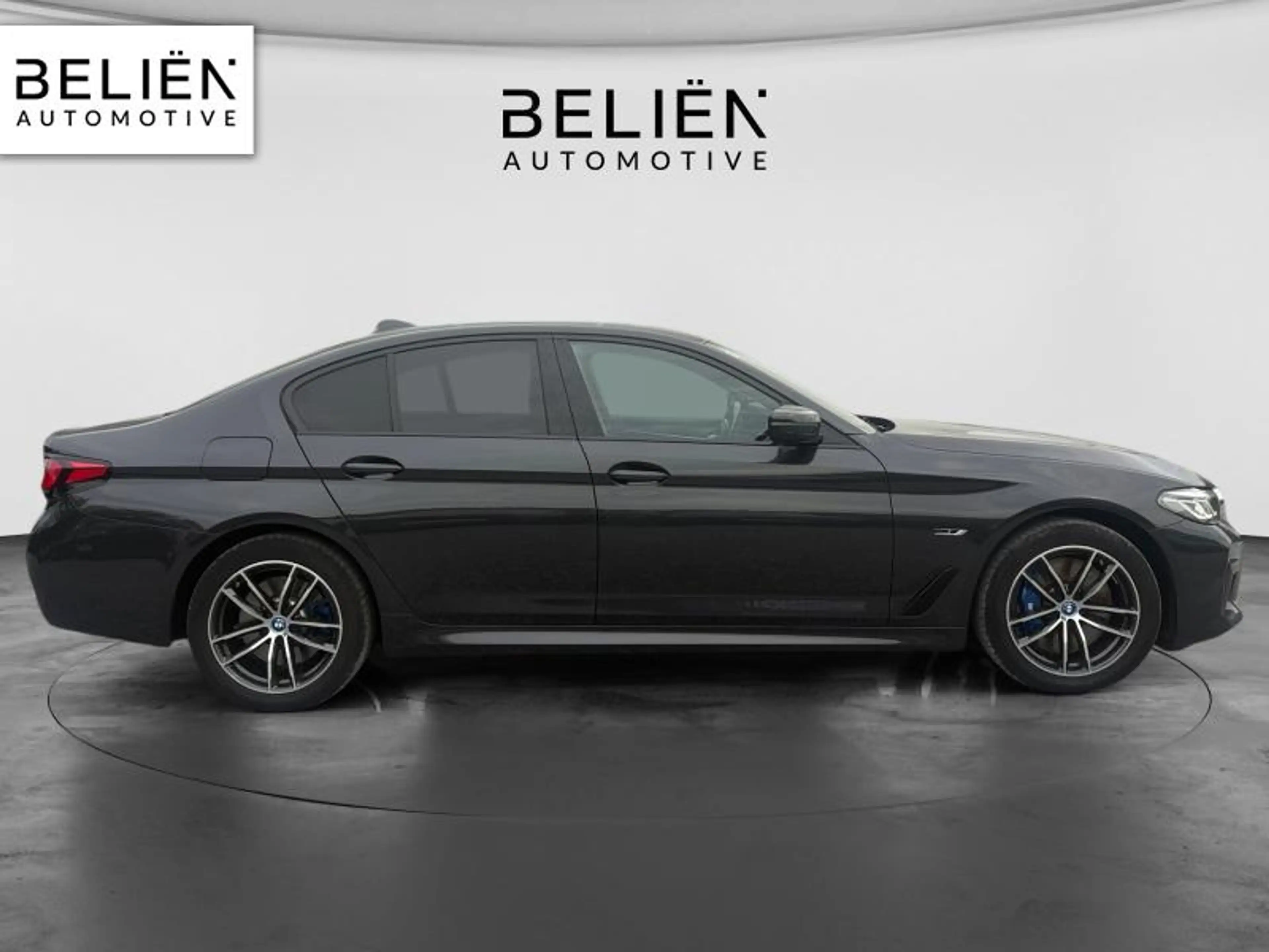 BMW 545 Berline — photo 6