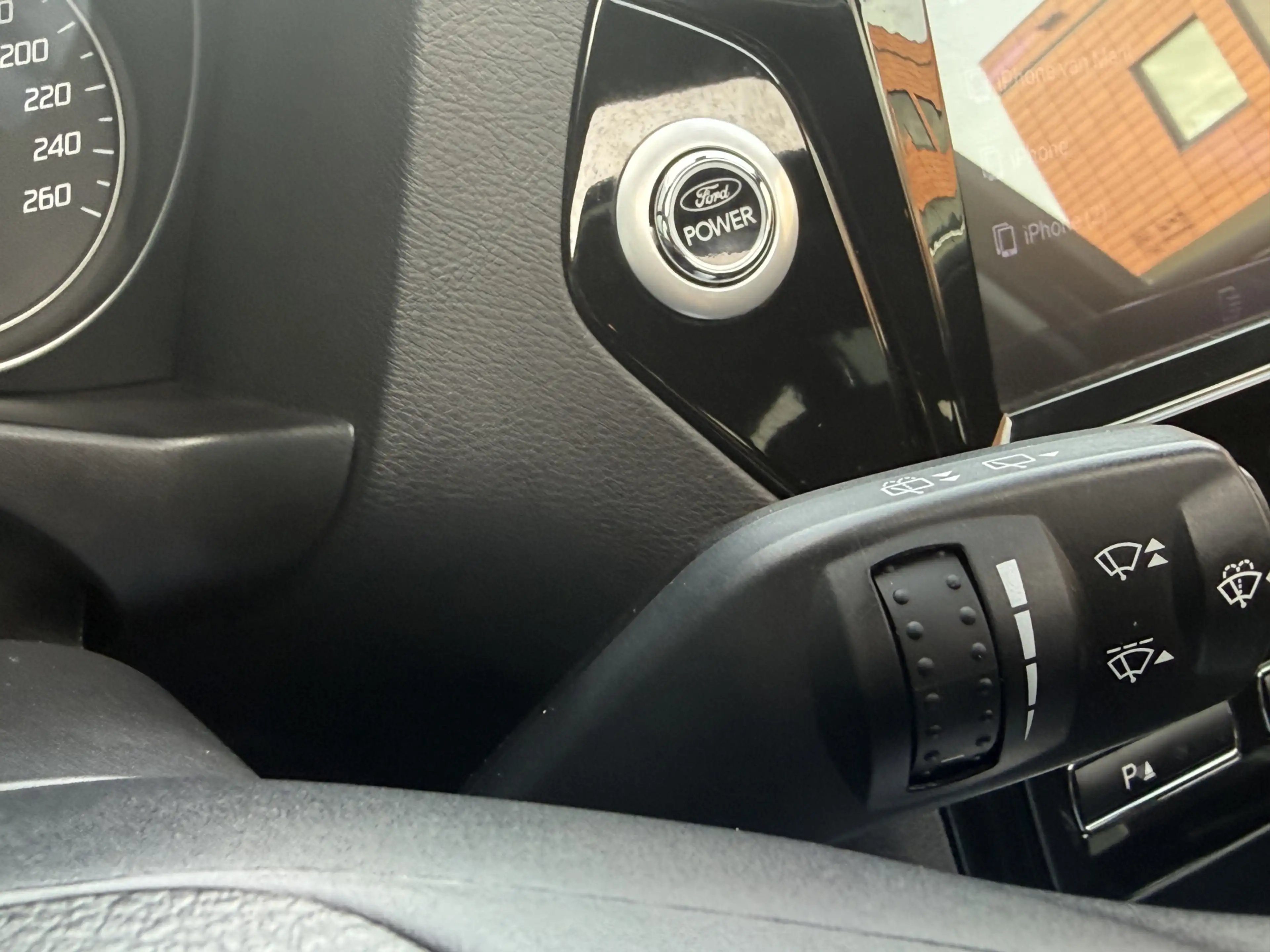 Ford Mondeo Wagon 2.0 EcoBoost Platinum — photo 16