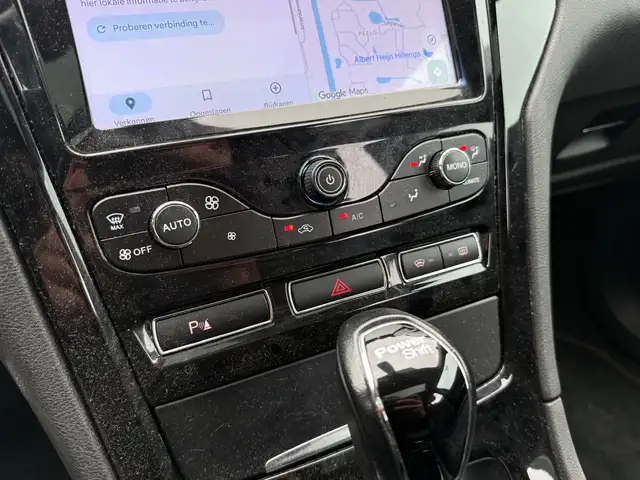 Ford Mondeo view 20