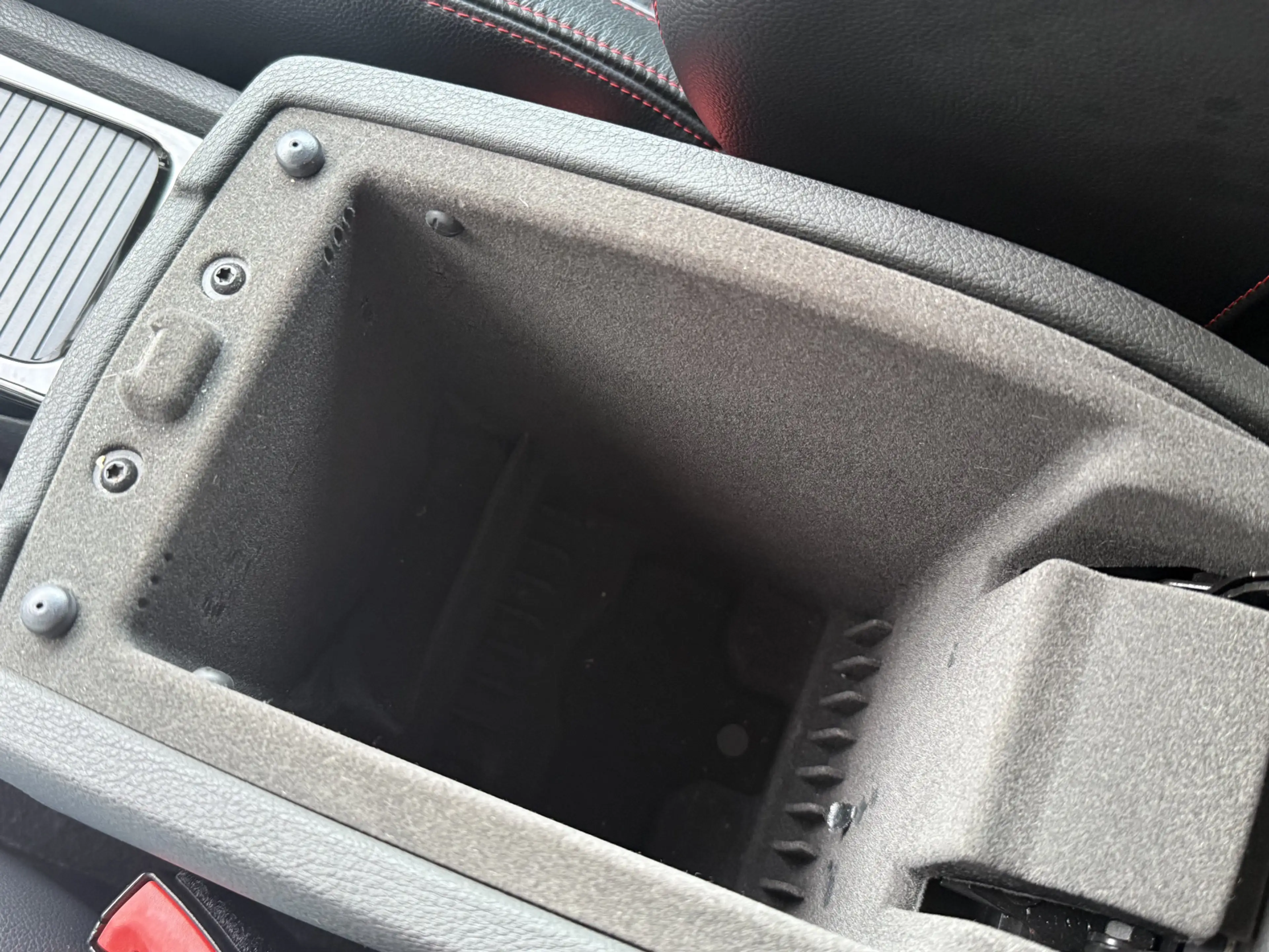 Ford Mondeo Wagon 2.0 EcoBoost Platinum — photo 27