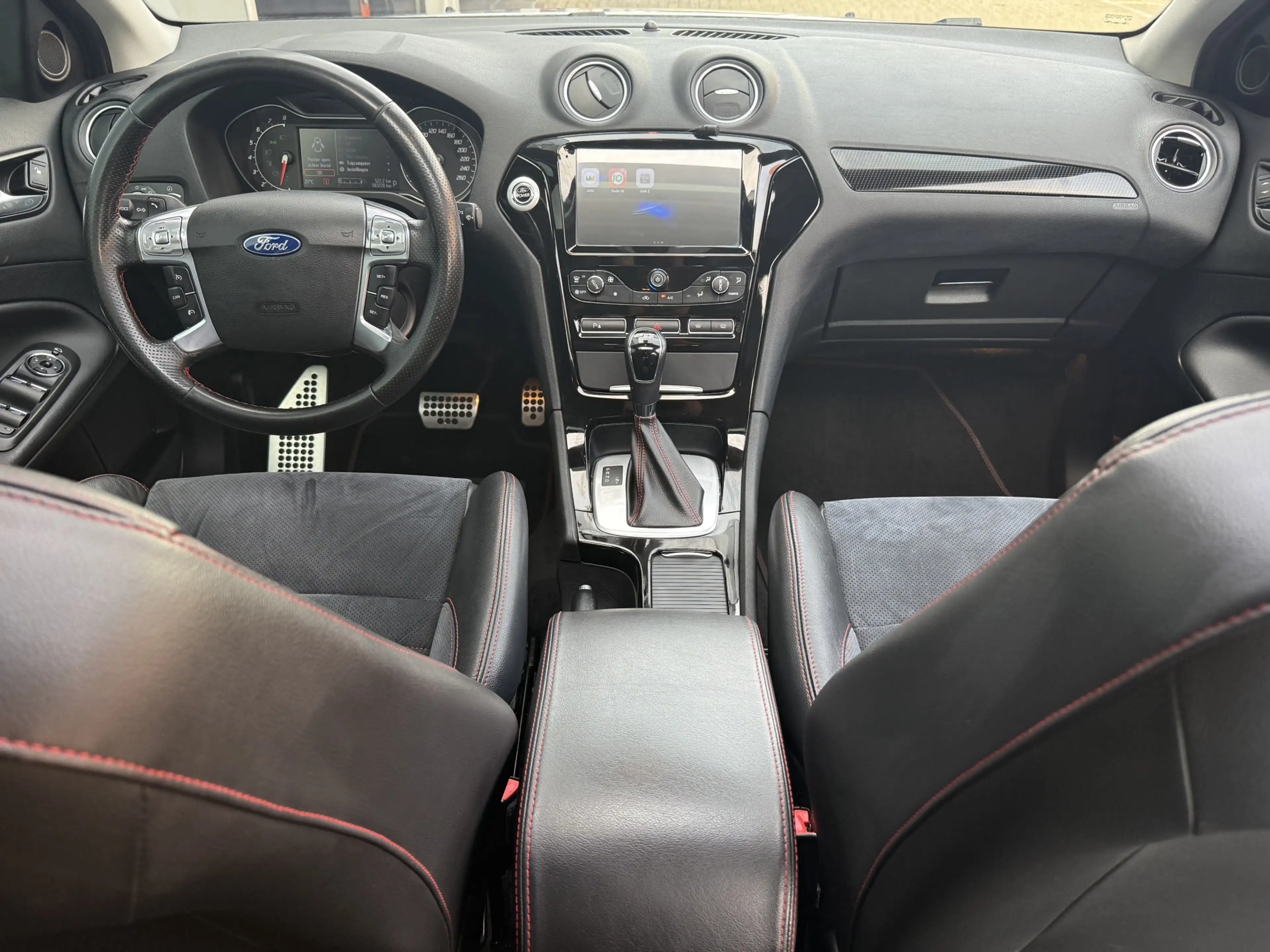 Ford Mondeo Wagon 2.0 EcoBoost Platinum — photo 35