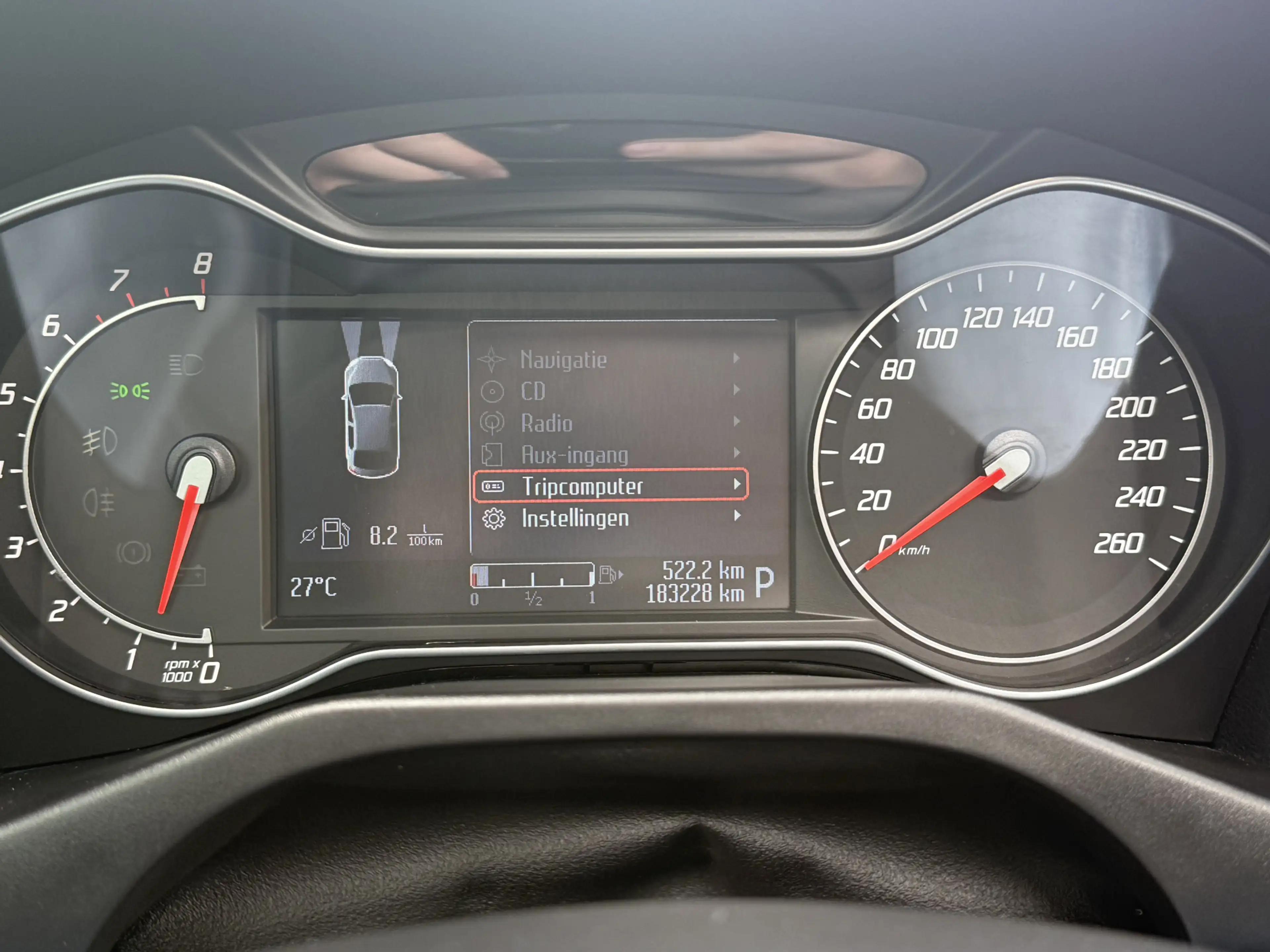 Ford Mondeo Wagon 2.0 EcoBoost Platinum — photo 14