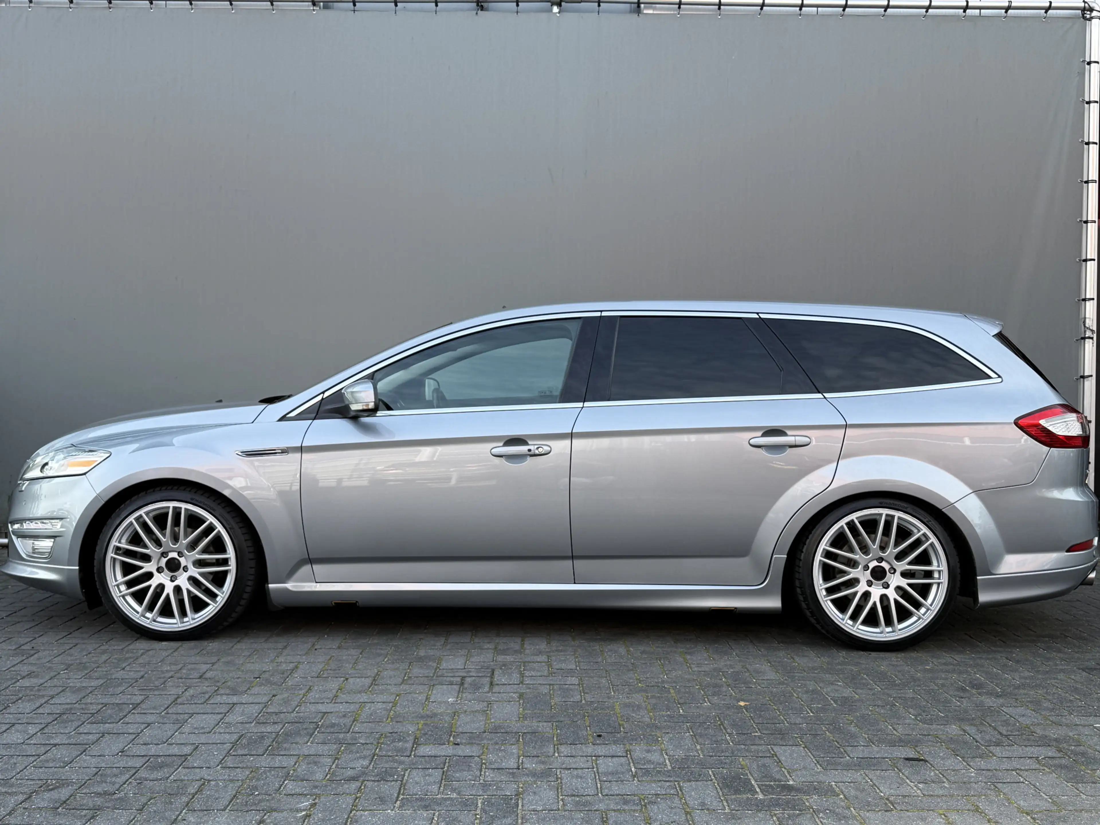 Ford Mondeo Wagon 2.0 EcoBoost Platinum — photo 8