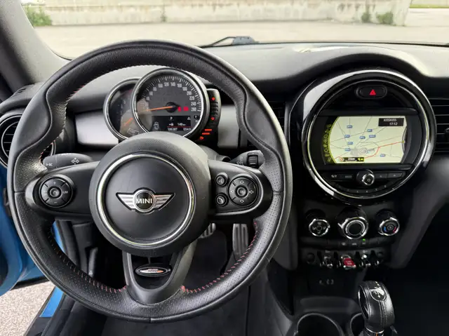 MINI Cooper D Cabrio Mini IV F57 2016 Cabrio 1.5 auto