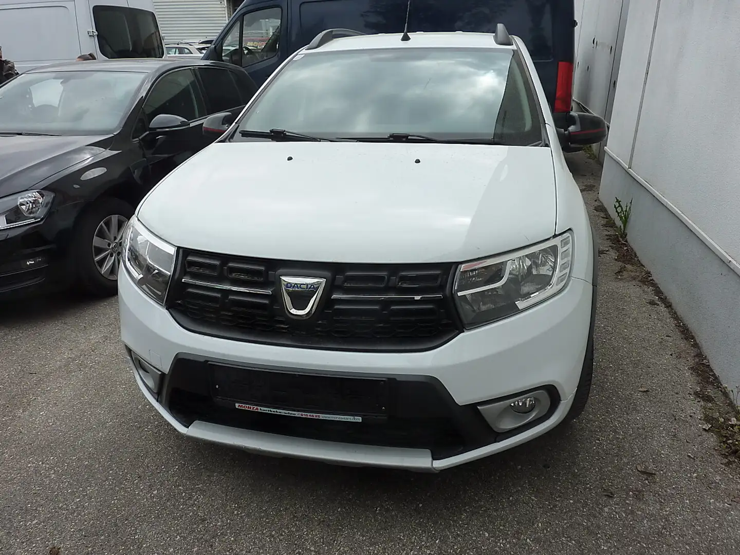 Dacia Logan MCV Stepway Charisma Blue dCi 95 S&S Weiß - 1