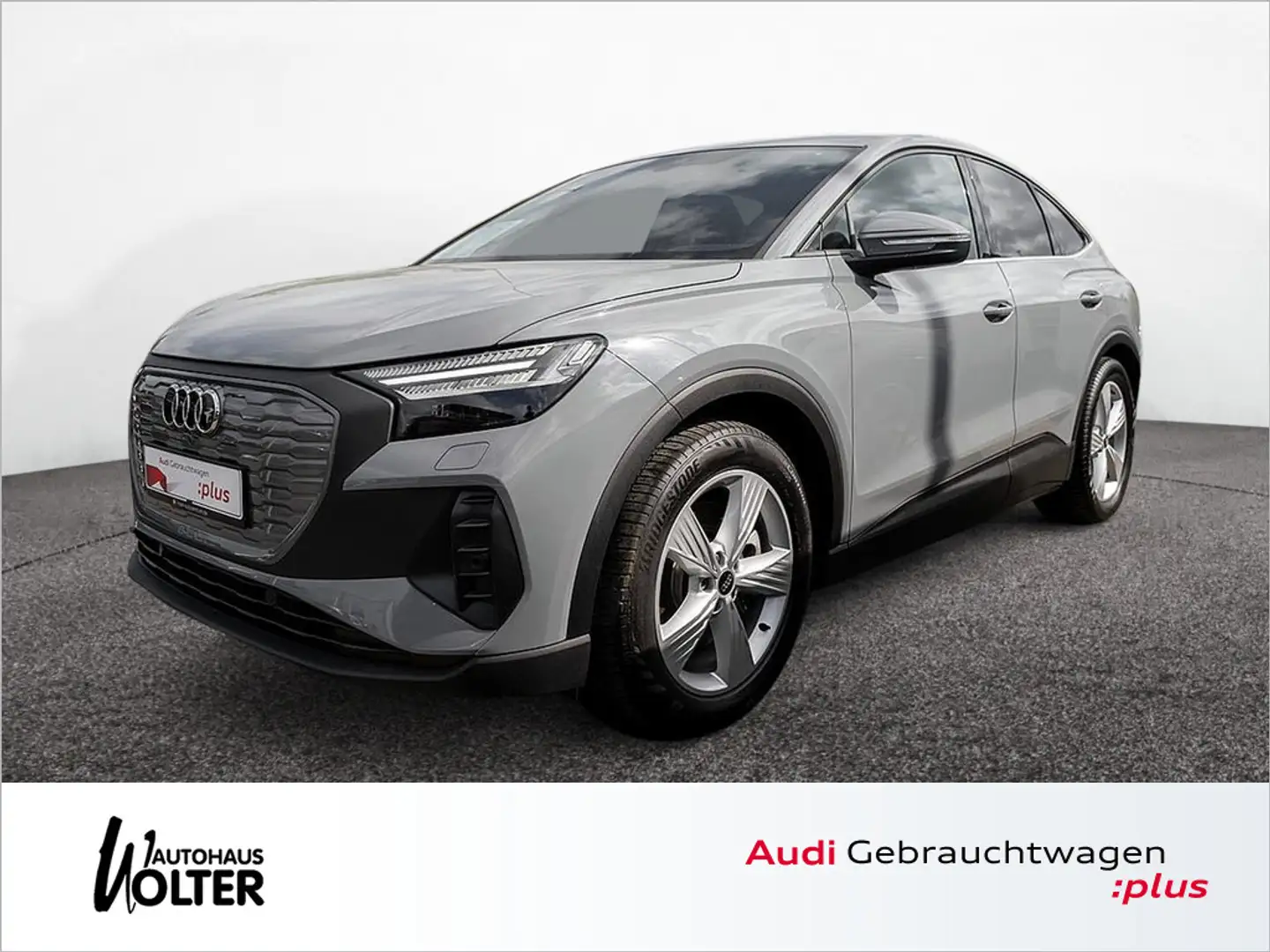 Audi Q4 e-tron Sportback 40 MATRIX NAVI KAM SHZ AC Grau - 1