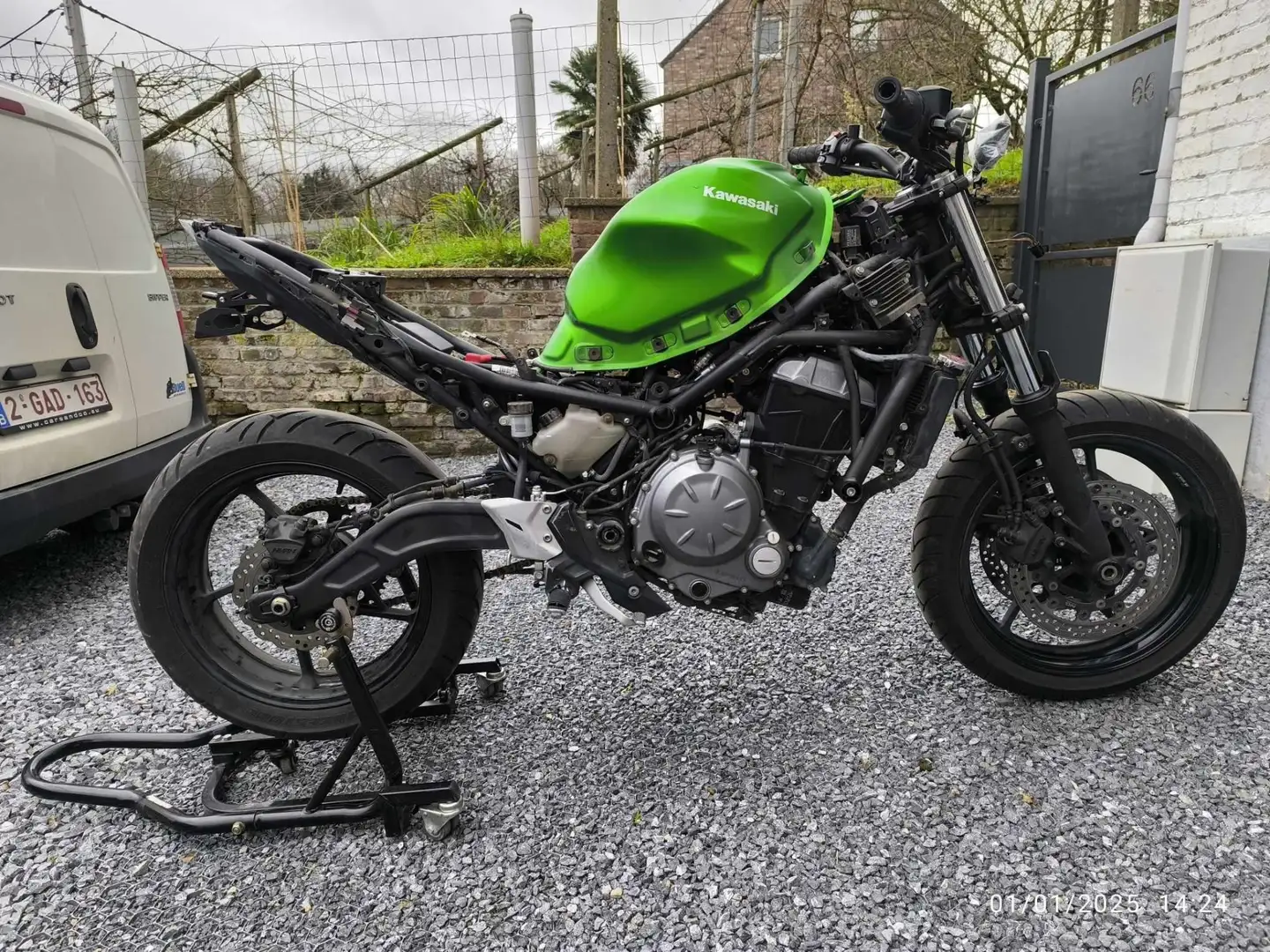 Kawasaki Z 650 Full ligne MIVV gp pro Groen - 1