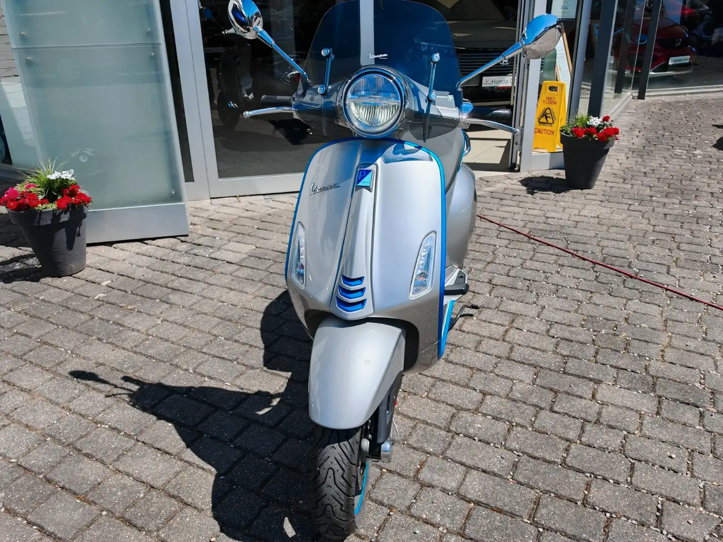 Vespa Elettrica 70 km/h Modell Grau - 2