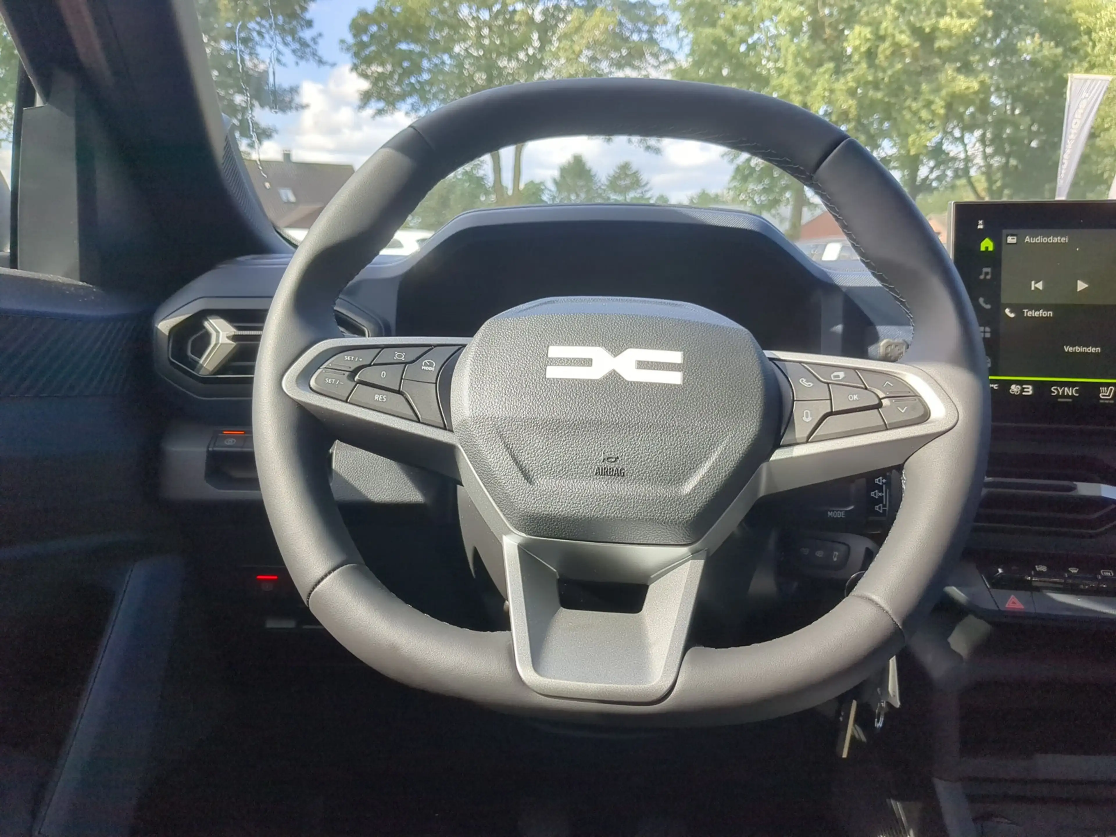 Dacia Bigster TCe 140 Expression LKHZ+Navi+SHZ+RFK — photo 7