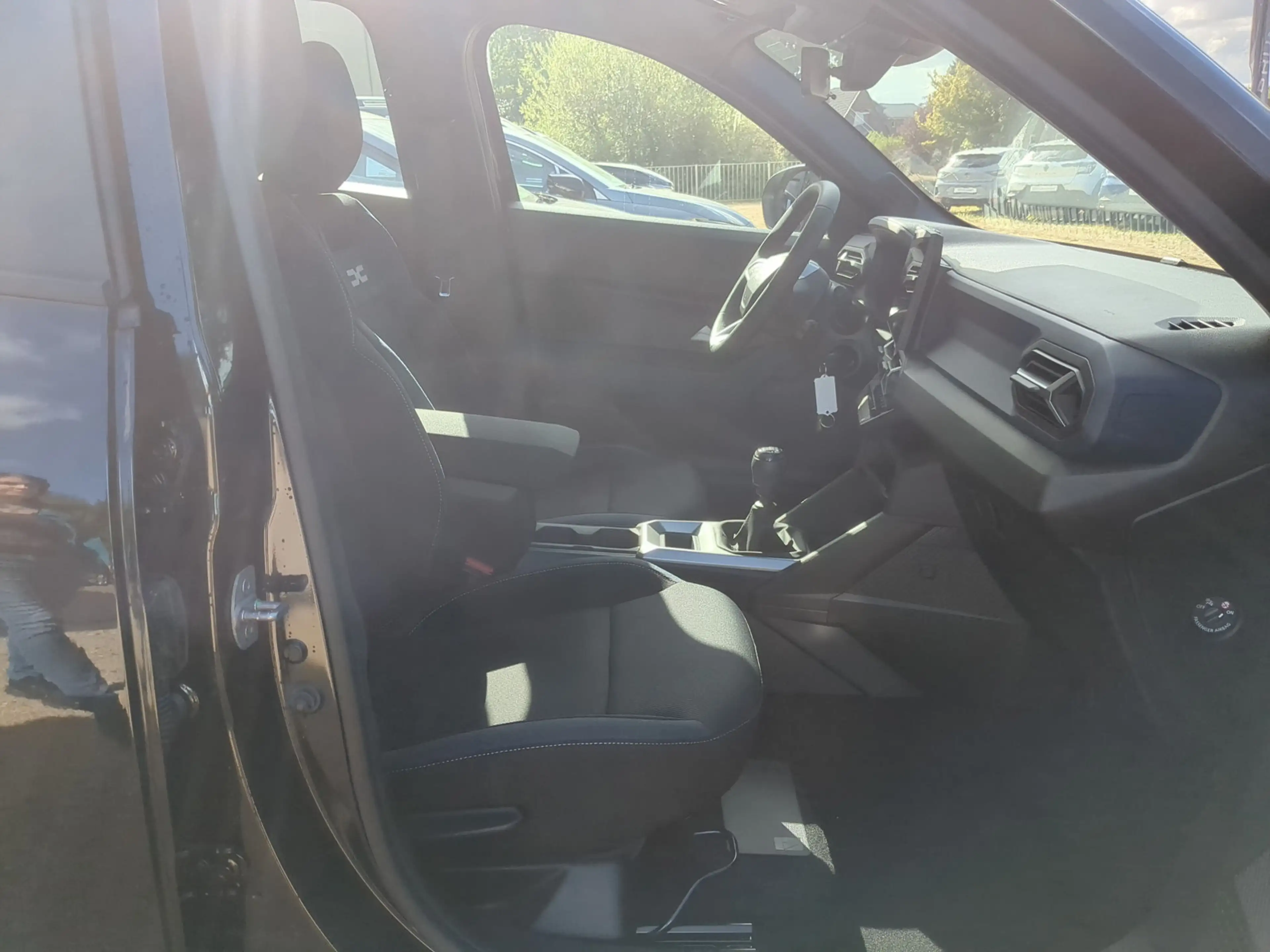 Dacia Bigster TCe 140 Expression LKHZ+Navi+SHZ+RFK — photo 9
