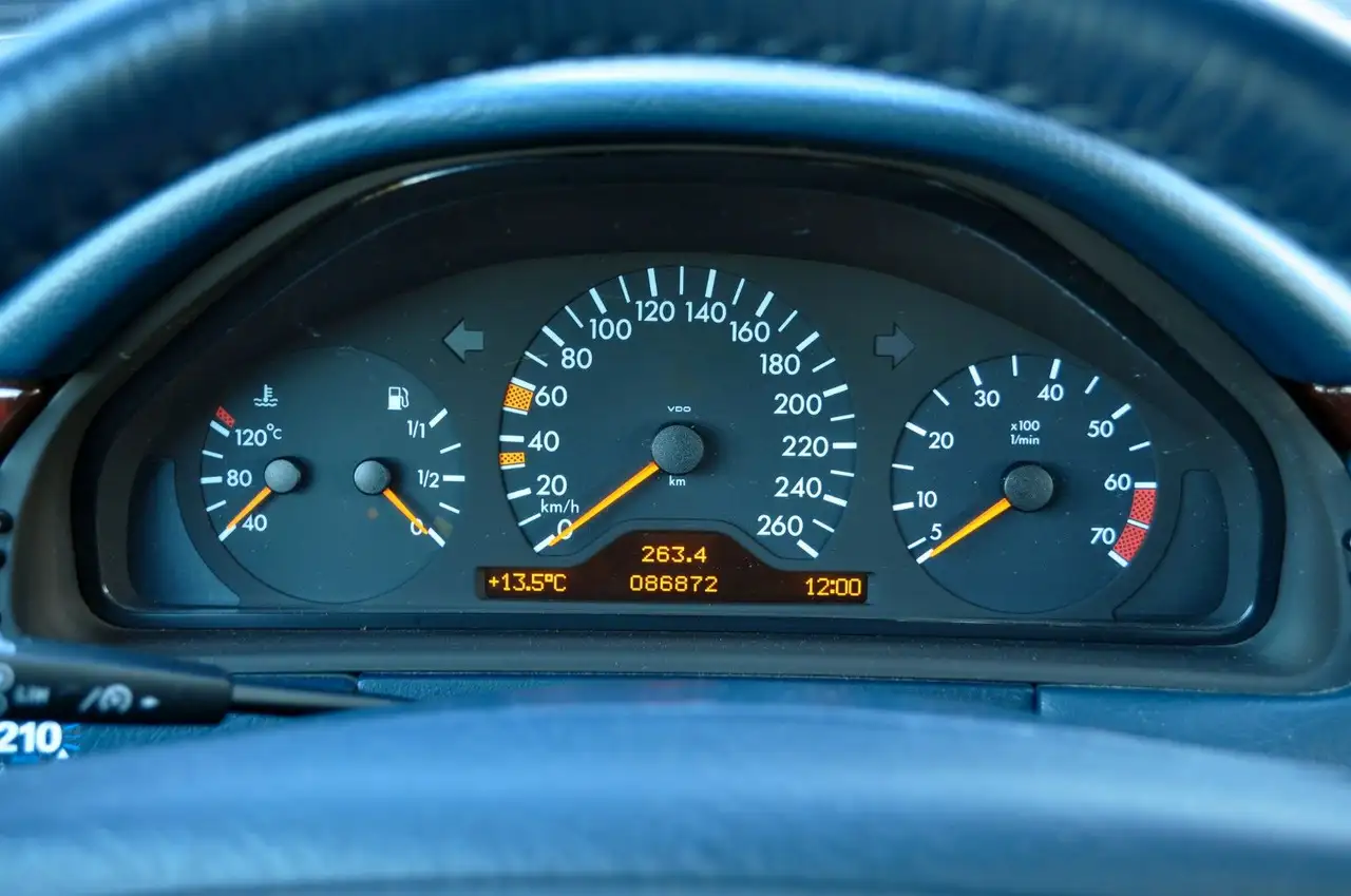 Mercedes-Benz E 280 Elegance "1. Hand + Deutsches Fahrzeug", foto 10
