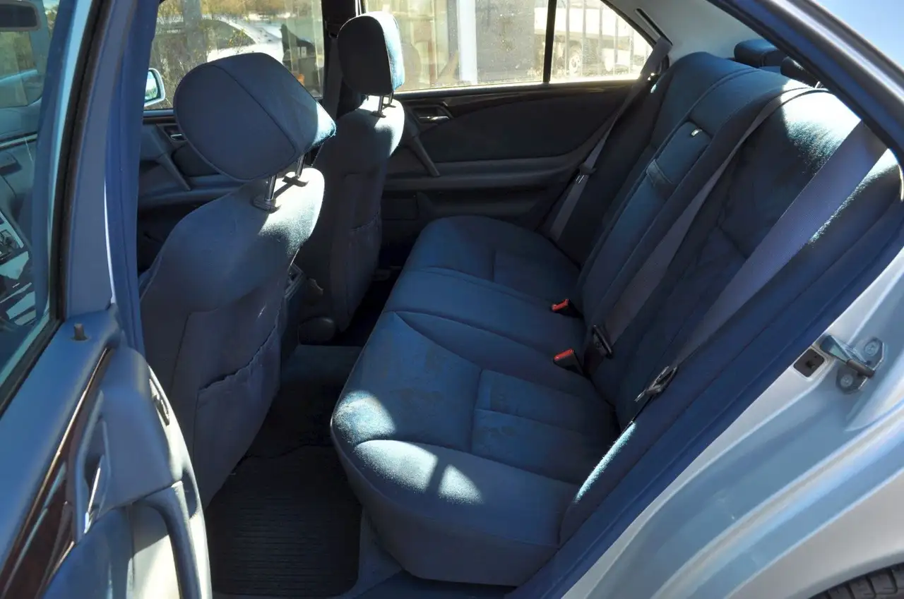 Mercedes-Benz E 280 Elegance "1. Hand + Deutsches Fahrzeug", foto 11