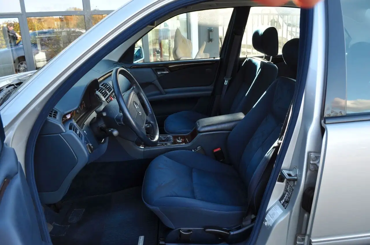 Mercedes-Benz E 280 Elegance "1. Hand + Deutsches Fahrzeug", foto 8