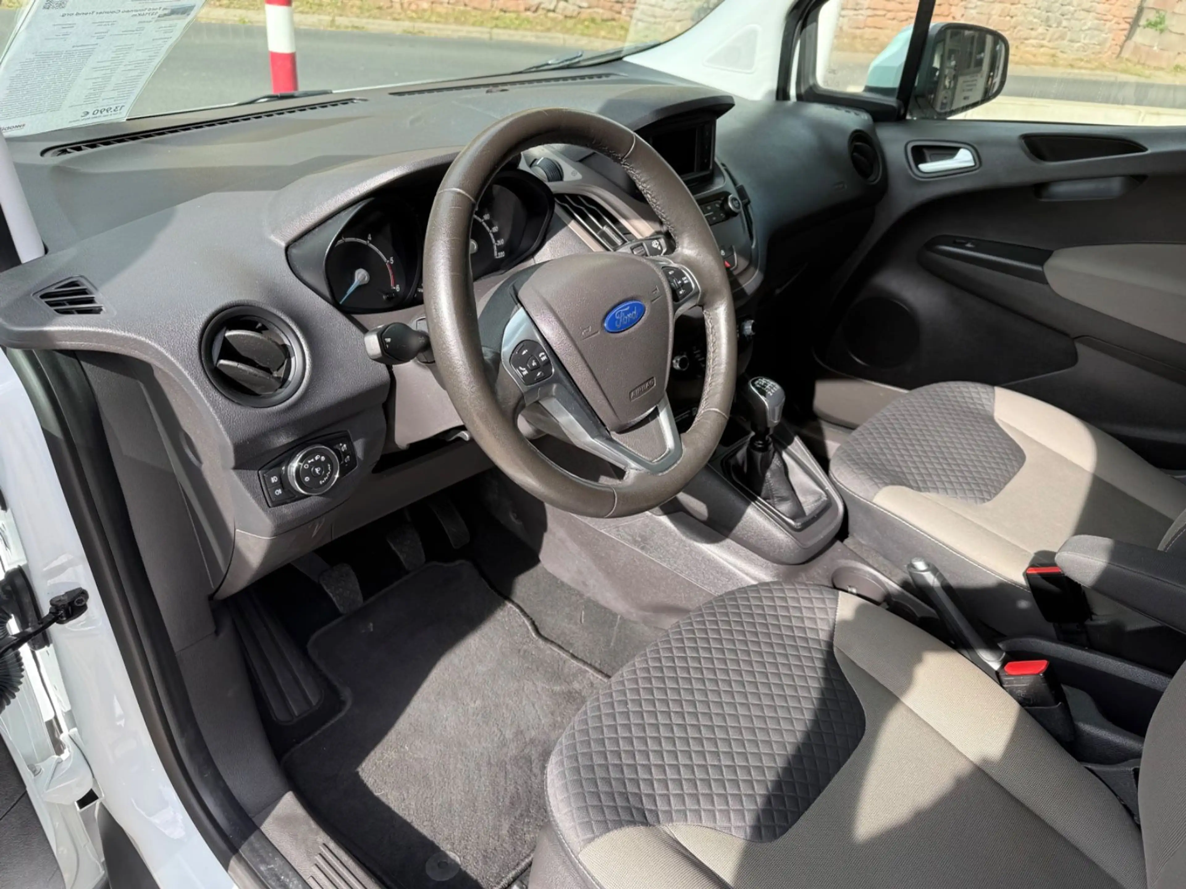 Ford Tourneo Courier Trend org. 13716Km — photo 10