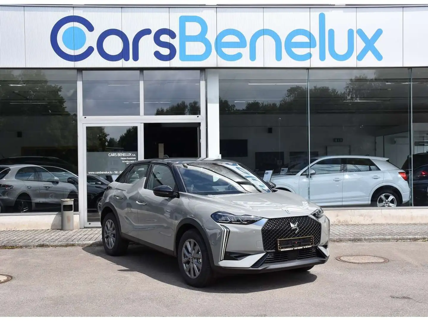 DS Automobiles DS 3 1.2 PureTech CUIR SG CHFF LANE SIDE CAM NEUVE Grijs - 1