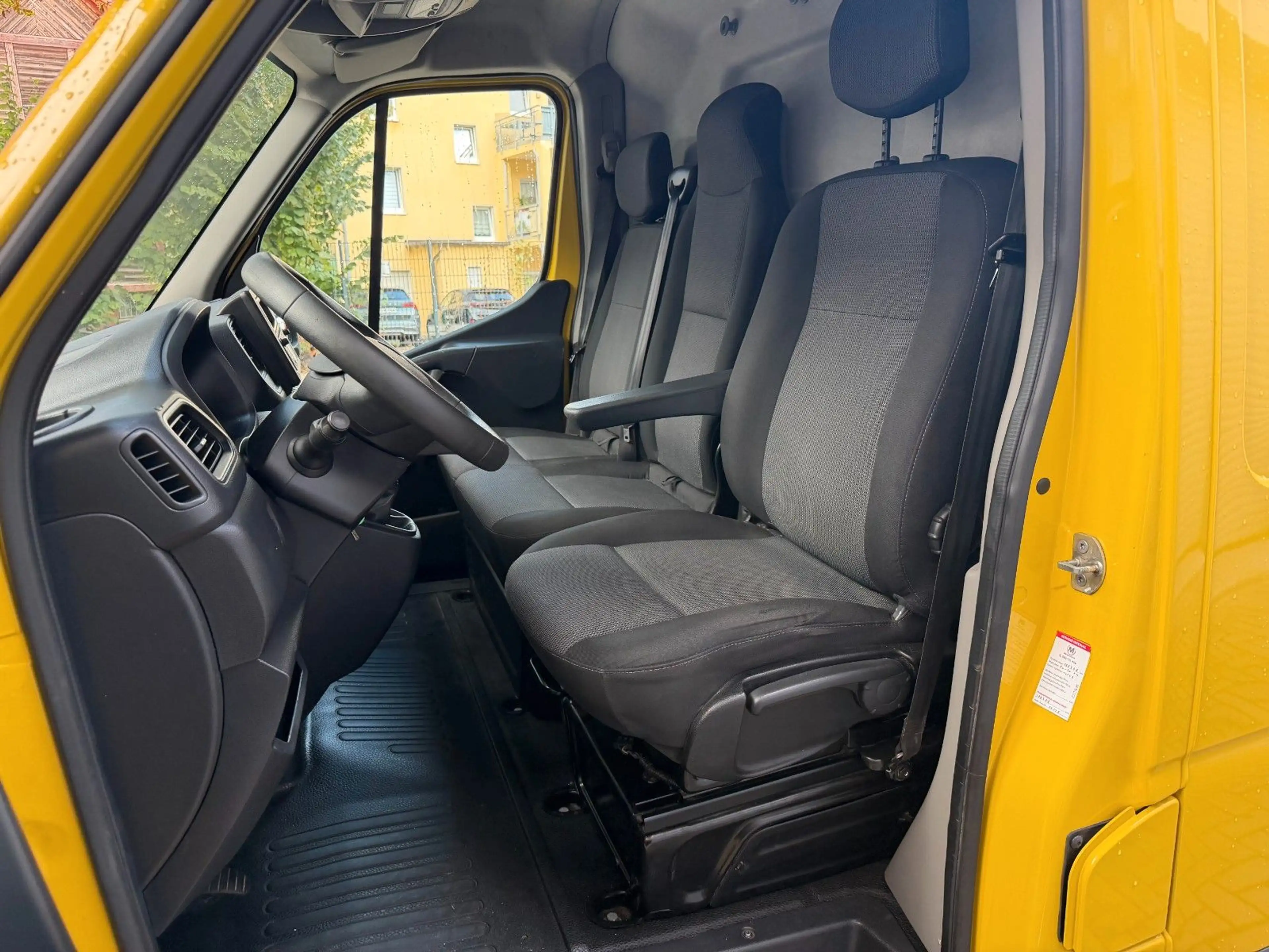 Renault Master III L4H2 Kasten Klima PDC 3,5t — photo 12