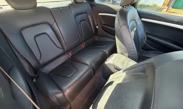 Audi A5 view 9