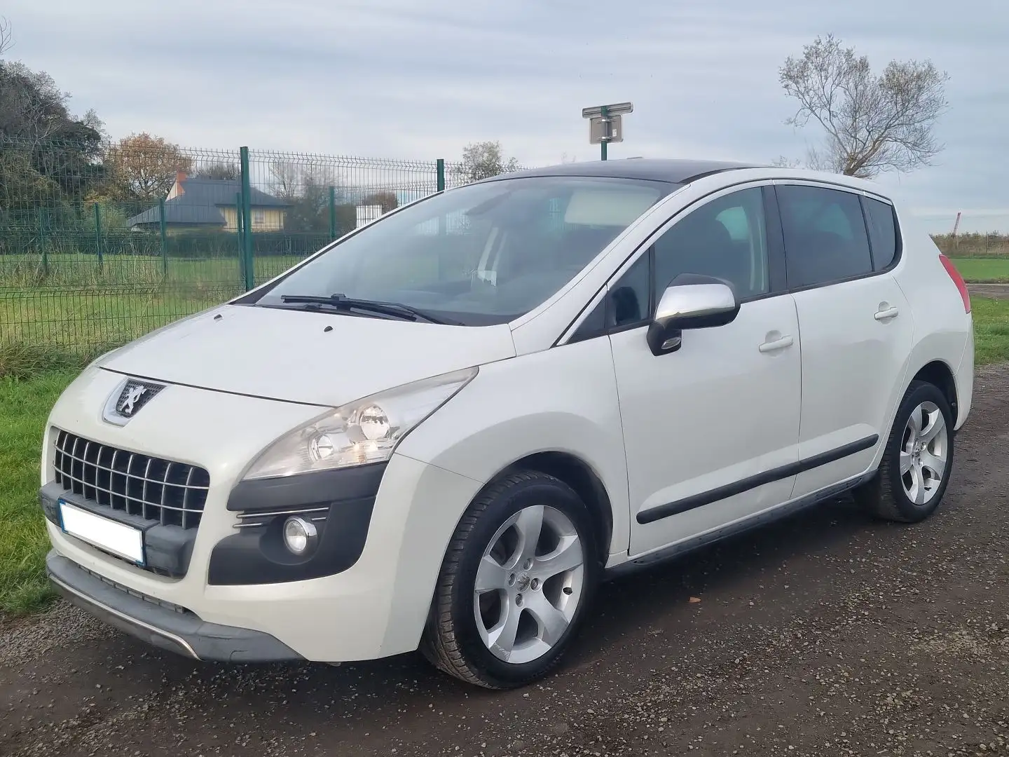 Peugeot 3008 1.6 E-HDI 112 FAP ALLURE BMP6 Blanco - 1