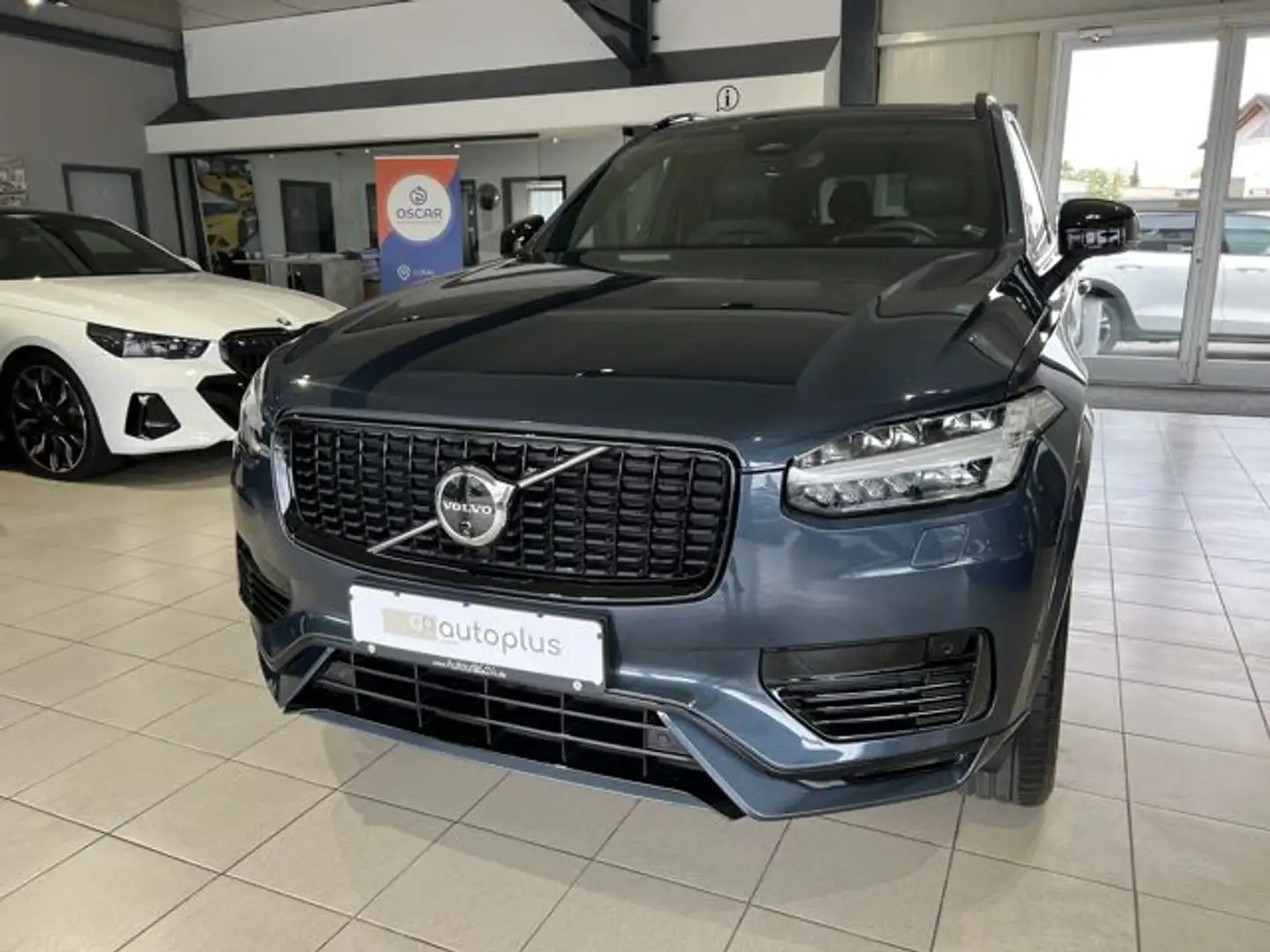 Volvo XC90 T8 Ultimate Dark Recharge AWD B&W 360° Pano Bleu - 2