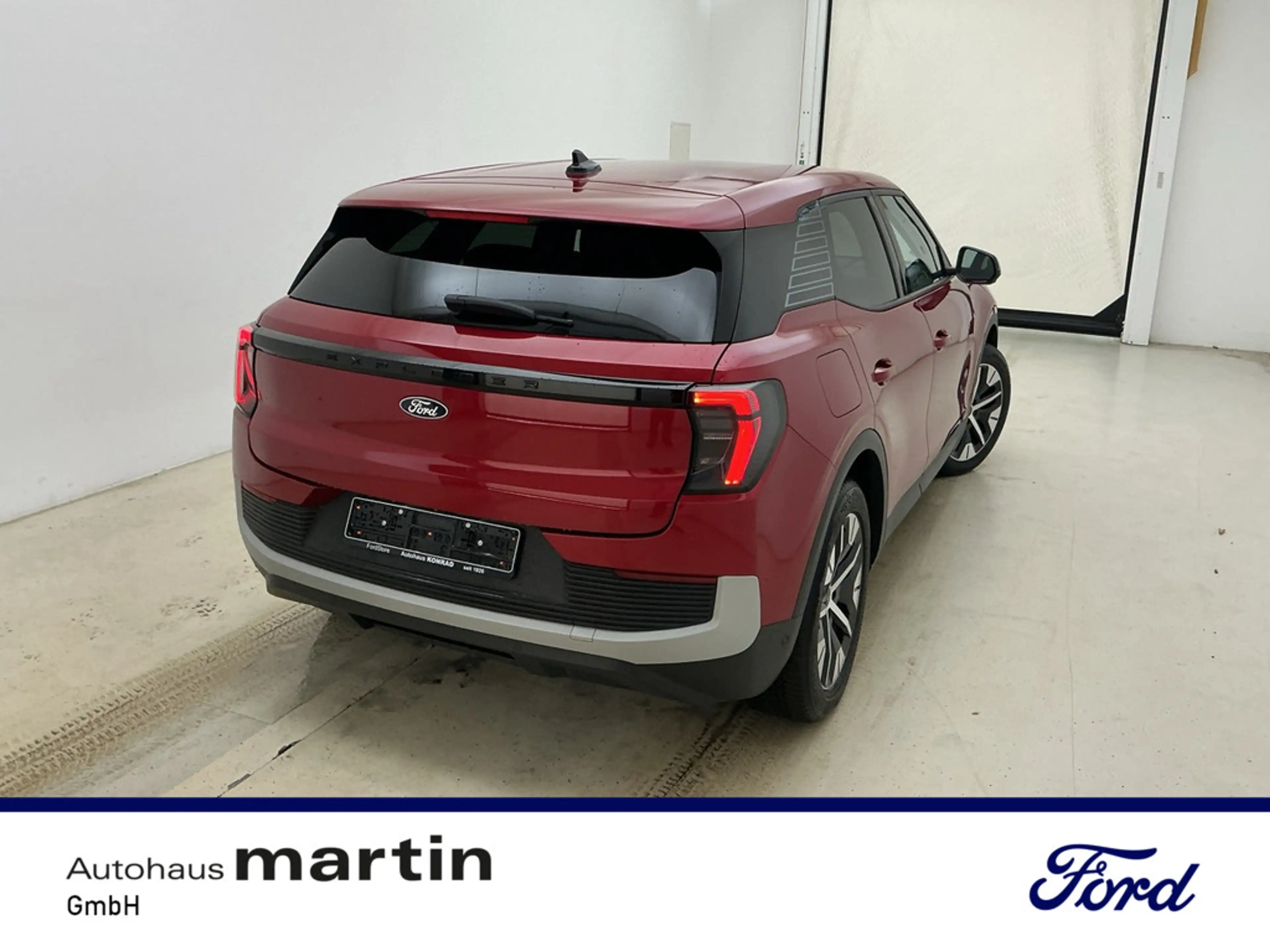 Ford Explorer Premium RWD Extended Range 77KWh HUD — photo 5