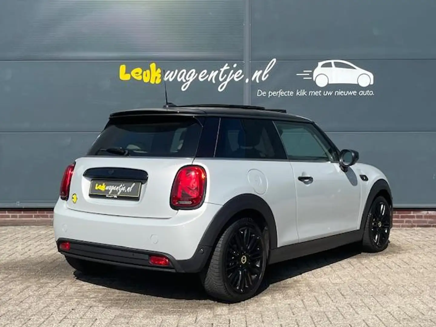 MINI Mini Electric 33 kWh Collection *panorama *leder * Zilver - 2