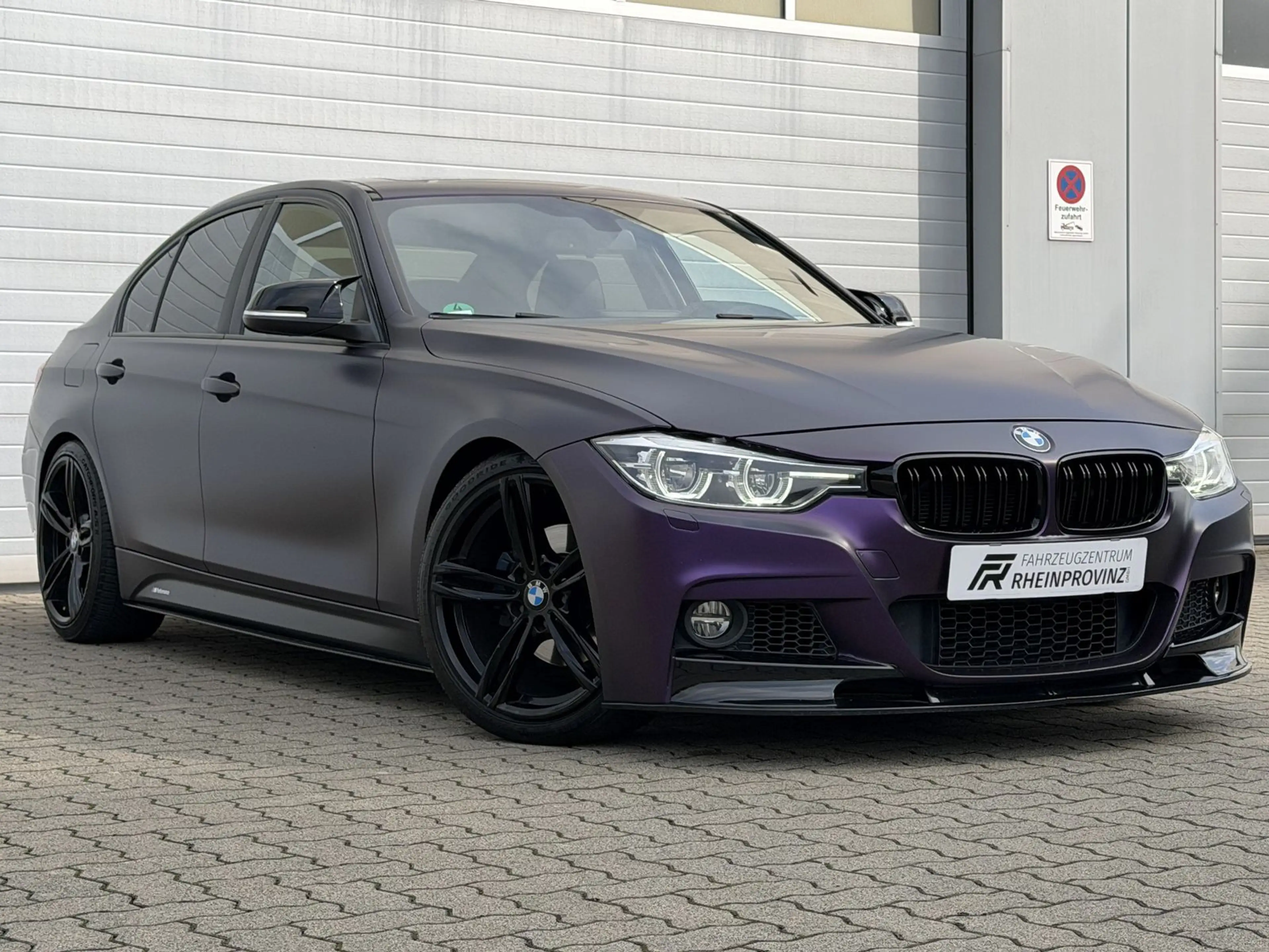 BMW 328 xDrive M-Performance/LED/M3-Memory/Navi/SHZ