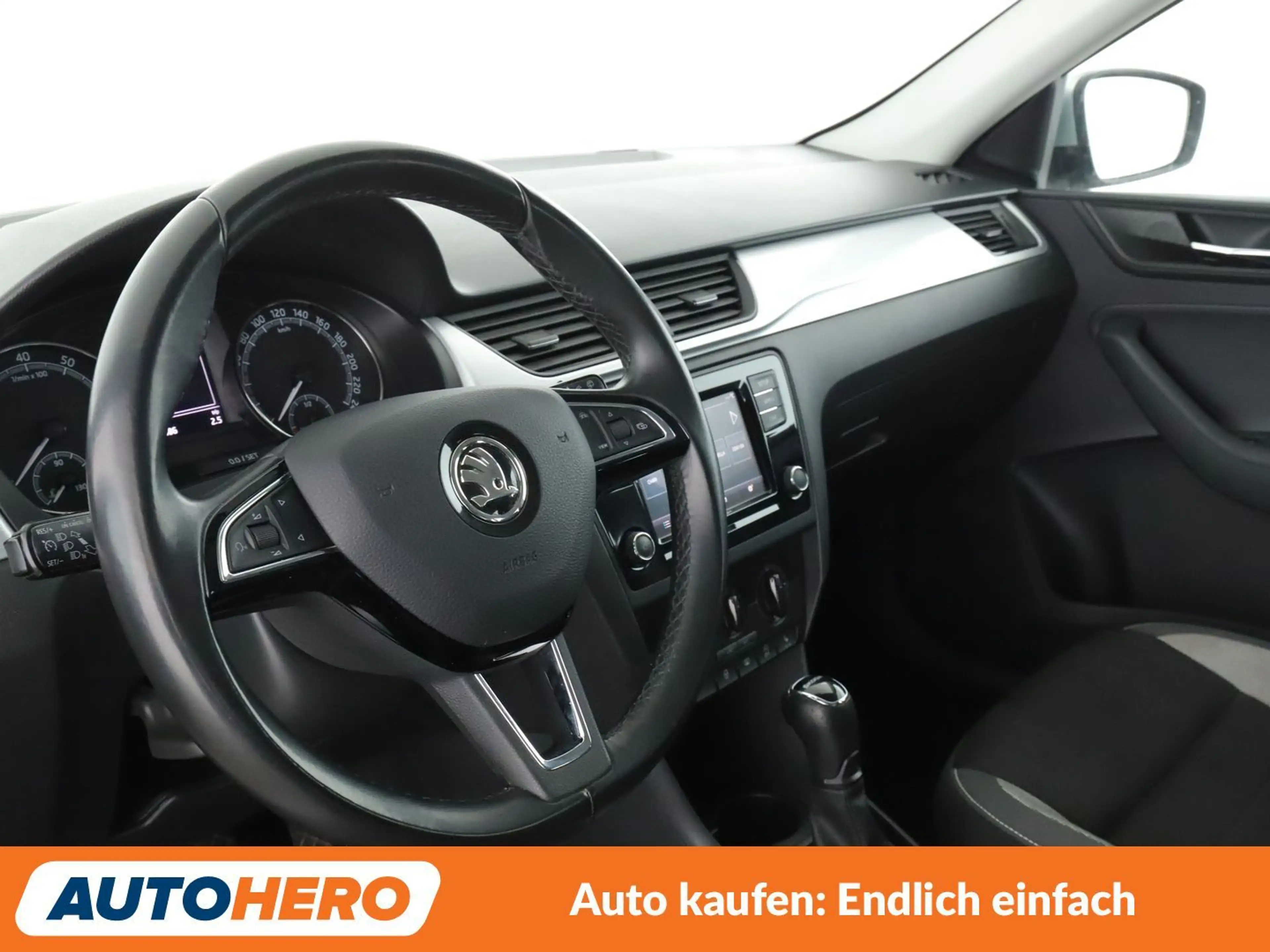 Skoda Rapid/Spaceback 1.0 TSI Ambition — photo 11