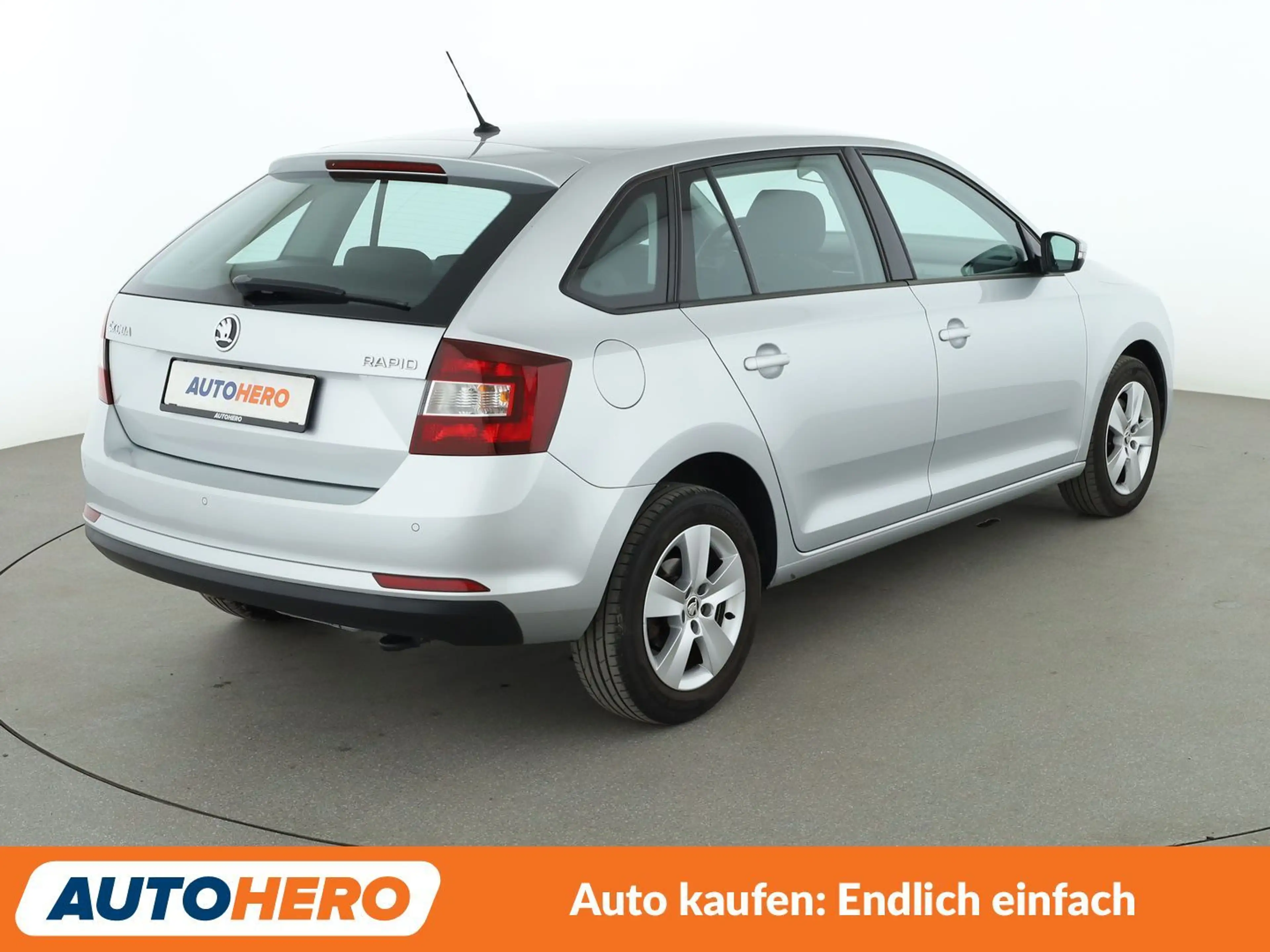 Skoda Rapid/Spaceback 1.0 TSI Ambition — photo 6