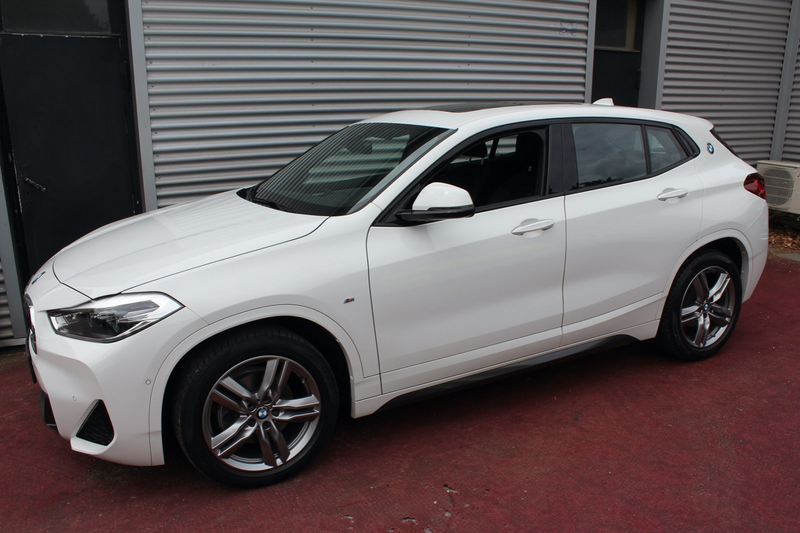 BMW X2 sDrive 18 i M SPORT KLIMA NAVI PANORAMADACH — photo 3