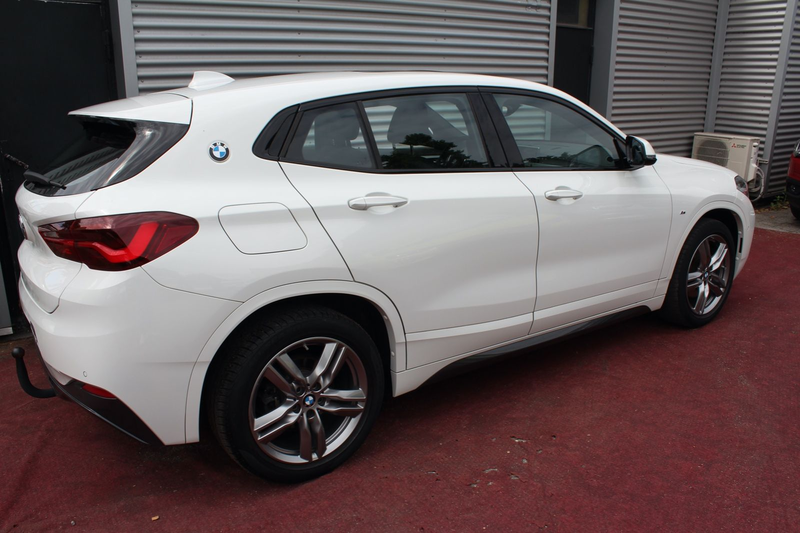 BMW X2 sDrive 18 i M SPORT KLIMA NAVI PANORAMADACH — photo 15