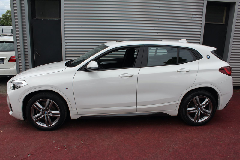 BMW X2 sDrive 18 i M SPORT KLIMA NAVI PANORAMADACH — photo 4