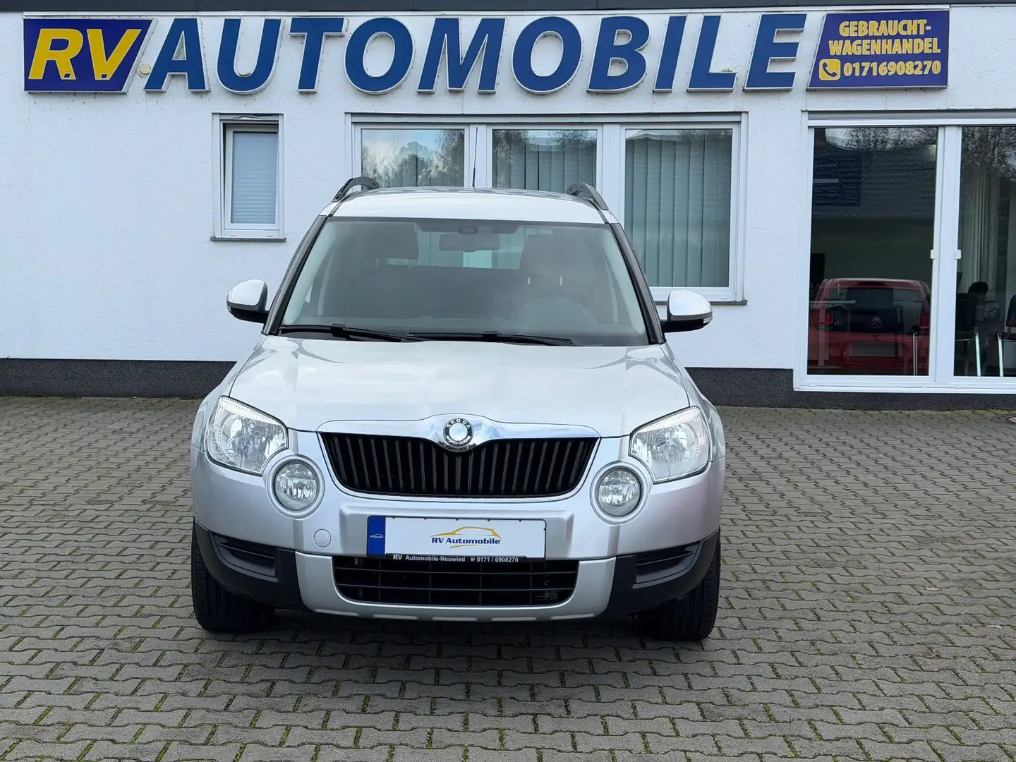 Skoda Yeti Ambition Silber - 1