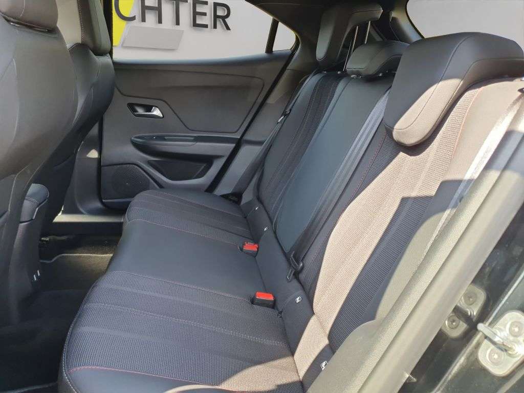 Opel Mokka E