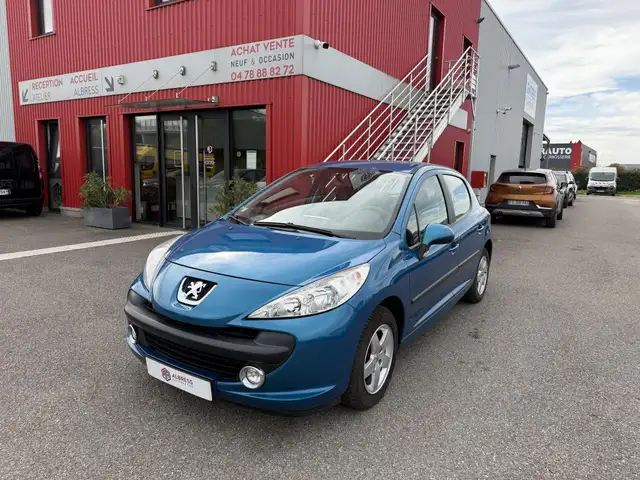 Peugeot 207 1.4i 16V  BERLINE Exécutive PHASE 1