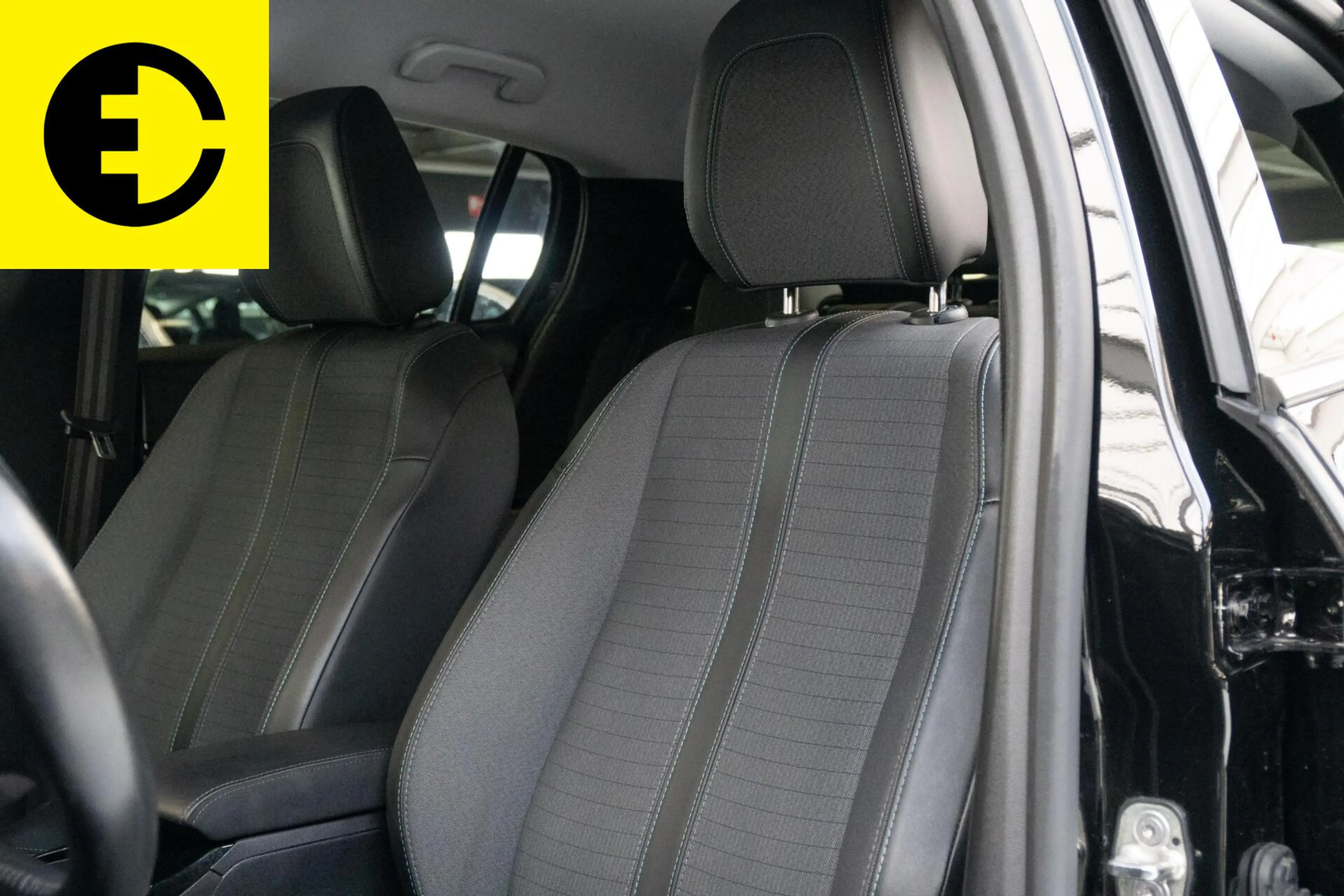 Peugeot e-208 EV Allure 50 kWh | Stoelverwarming | Cruise | Came — photo 5