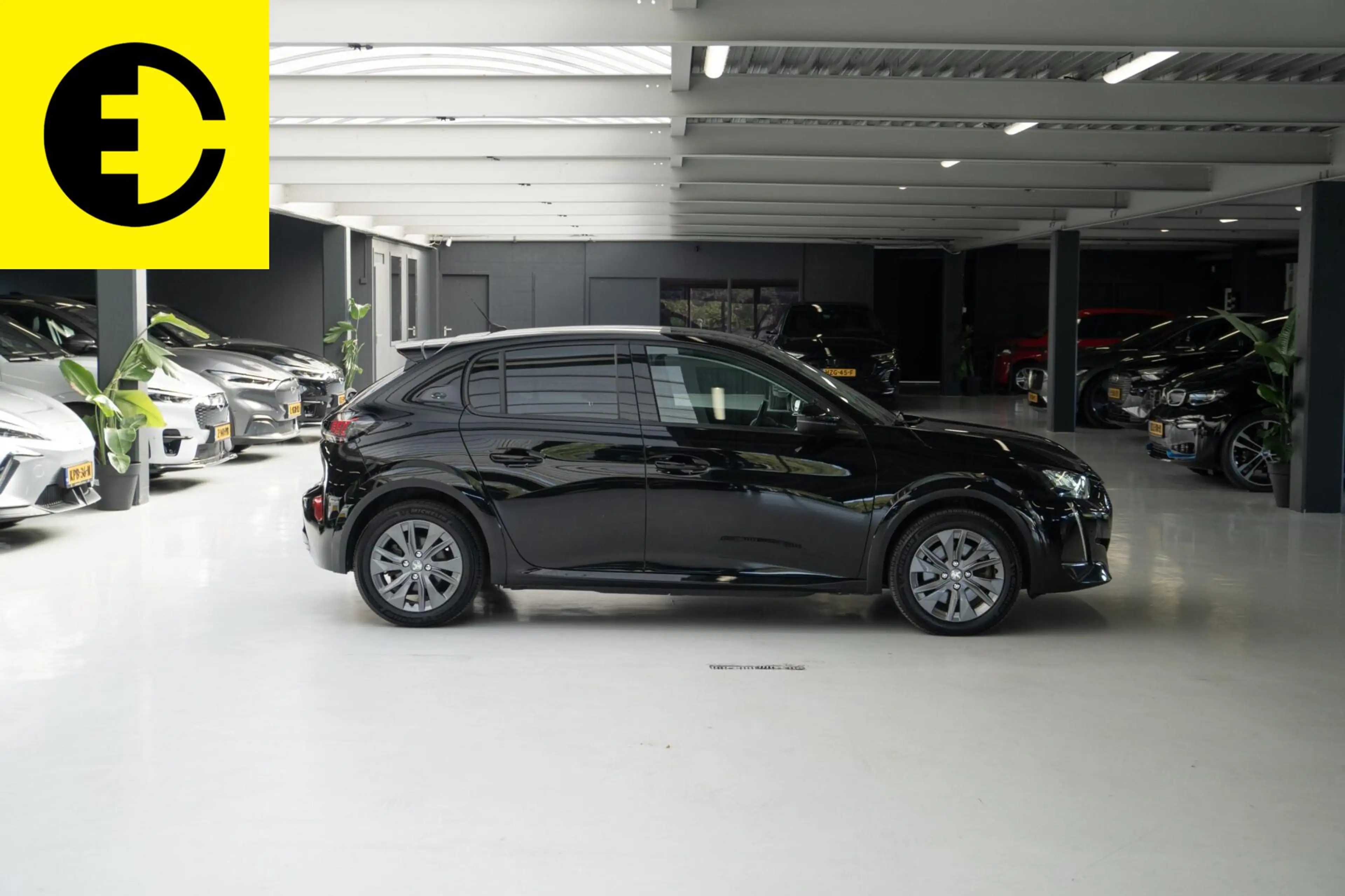 Peugeot e-208 EV Allure 50 kWh | Stoelverwarming | Cruise | Came — photo 11