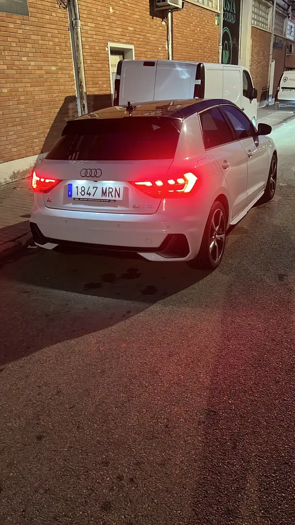 Audi A1 Sportback 30 TFSI 116 ch BVM6 S Line - 1